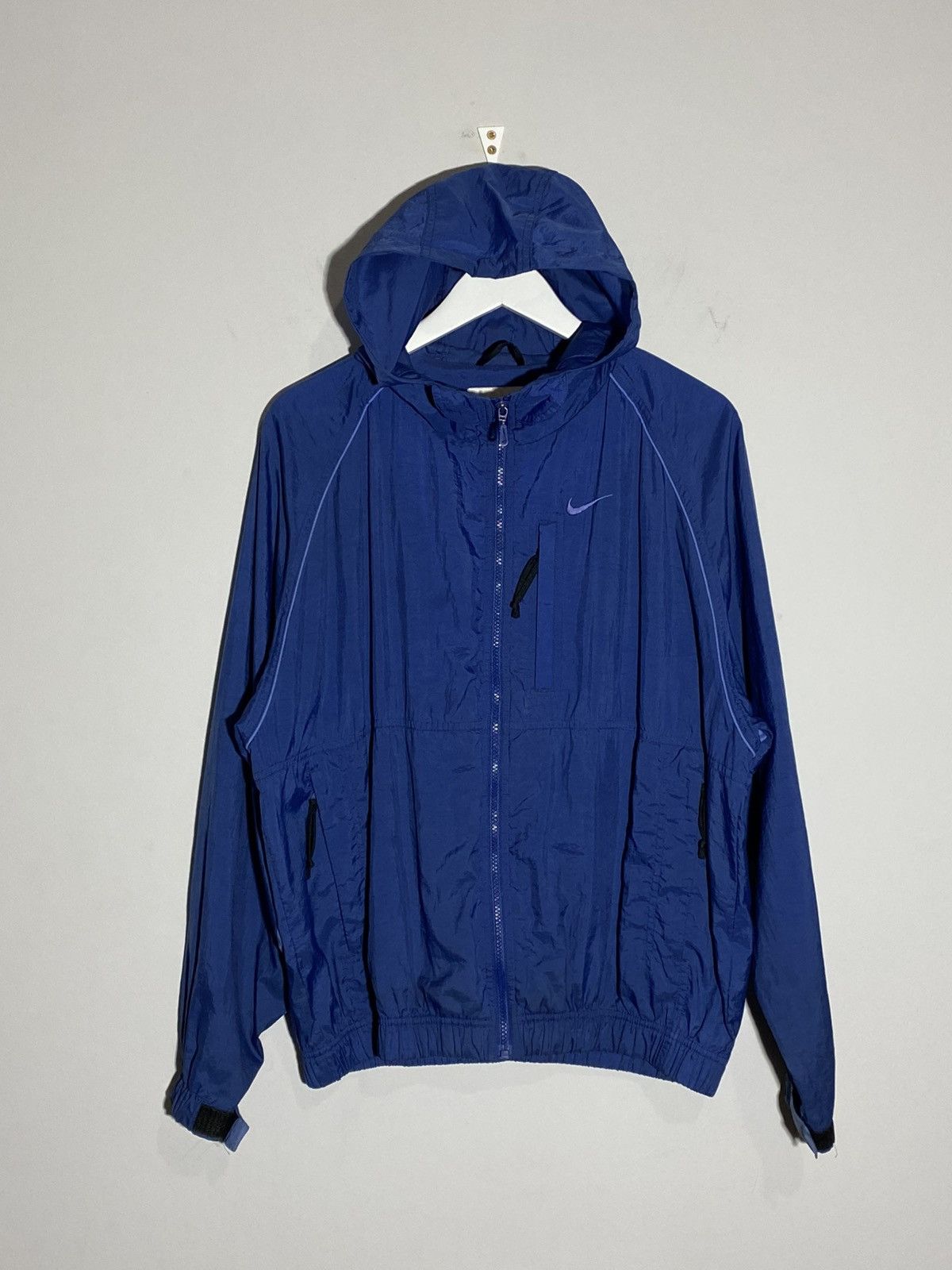 Nike Vintage 90s Light Nike Nylon Jacket Blue Size US M / EU 48-50 / 2 - 1 Thumbnail