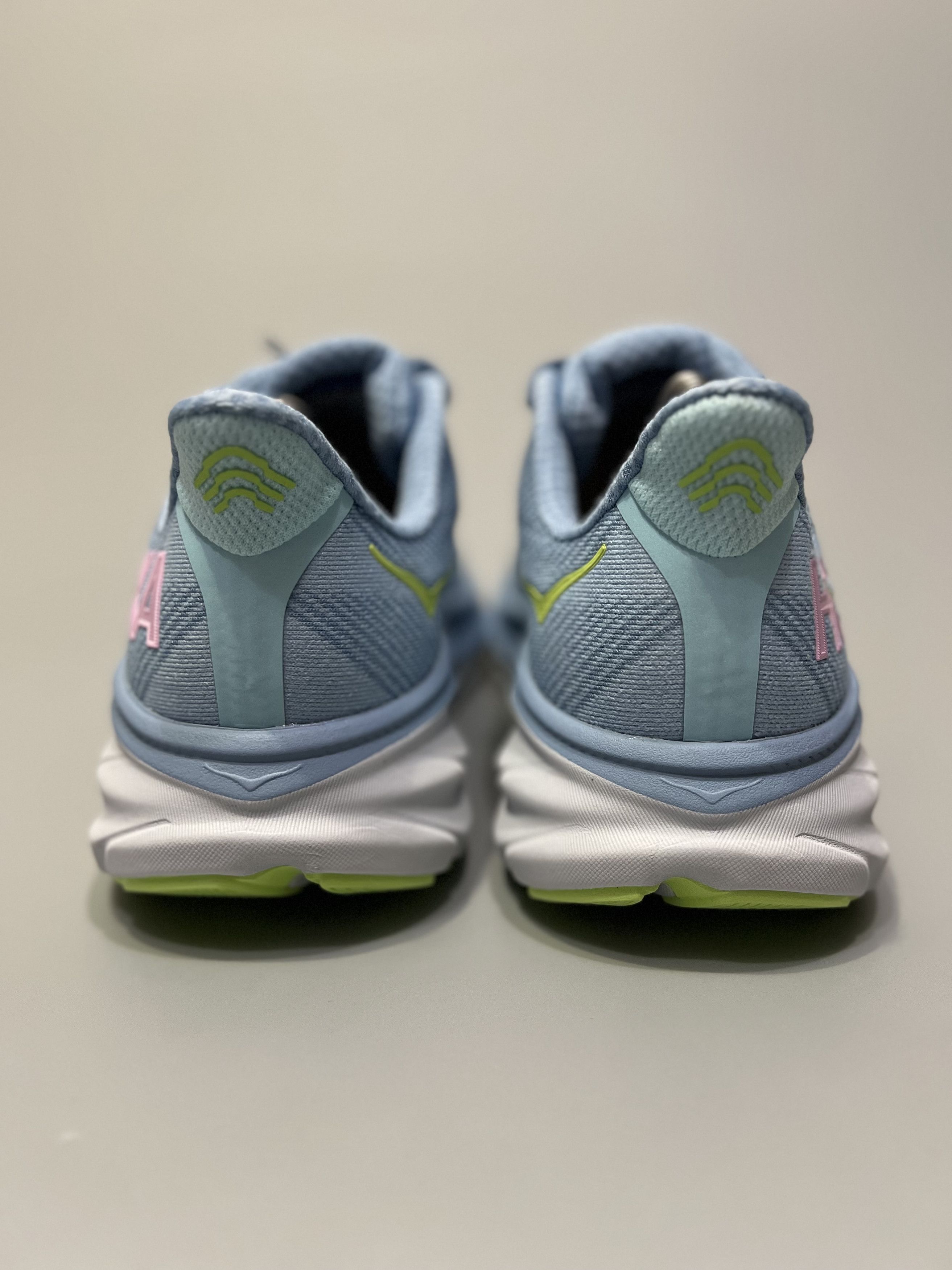 Hoka 8.5B Hoka One One Clifton 9 Running Shoes Walking Gym Size US 8.5 / IT 38.5 - 3 Thumbnail