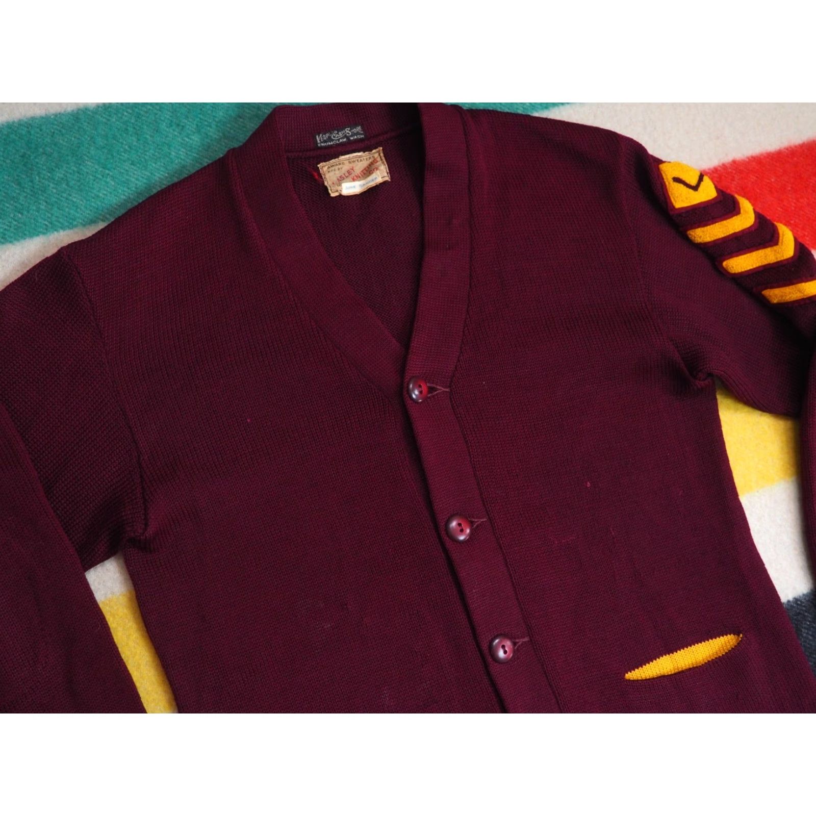 Vintage VTG Lasley 40s 60s Letterman Sweater Red Wool Seattle Maroon S Knit Classic Look Mens Size US S / EU 44-46 / 1 - 2 Thumbnail