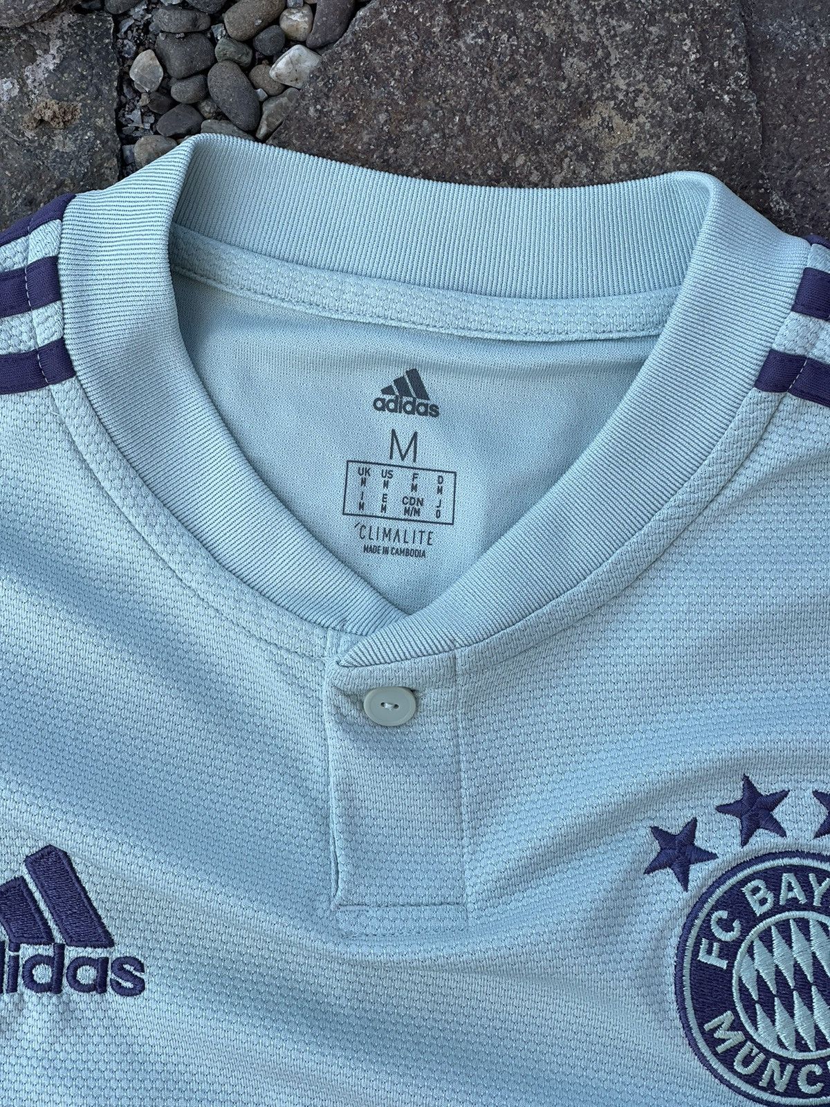 Adidas 2018 Adidas Bayern Munchen soccer jersey Size US M / EU 48-50 / 2 - 7 Thumbnail