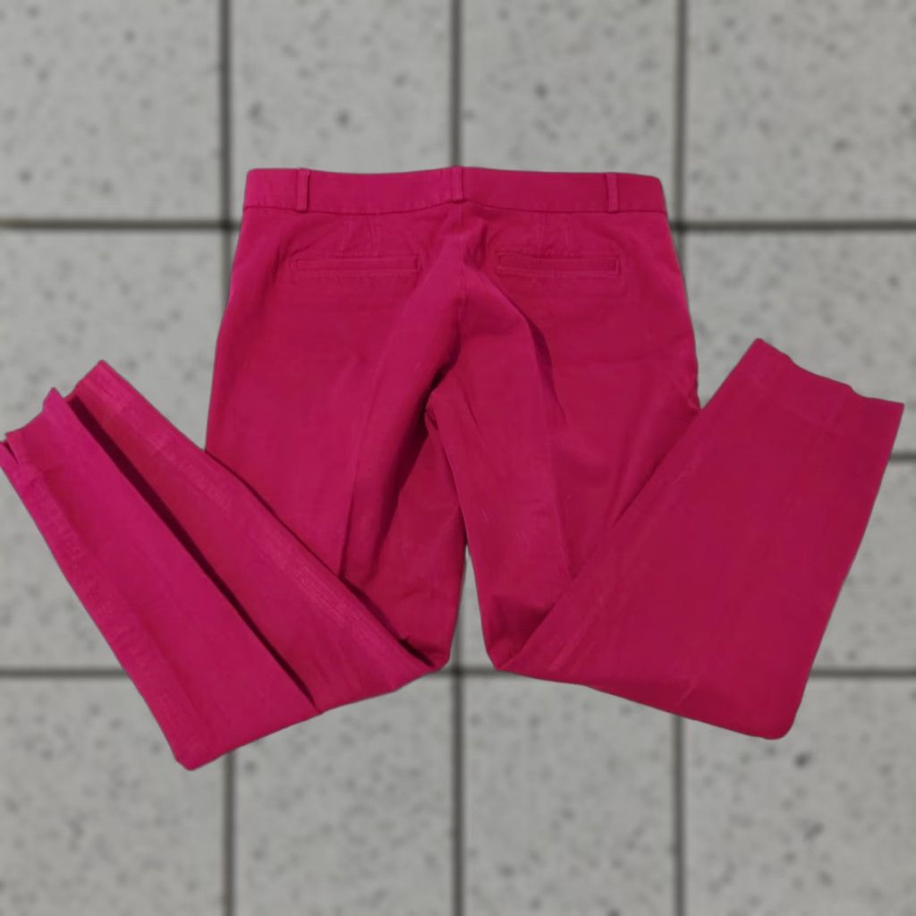 Banana Republic Womens Banana Republic Dress Pants 12 Purple Slack Chino Khaki Trouser Pants Dress Womens 12 Purple Banara Republic? Size 34" / US 12 / IT 48 - 1 Thumbnail