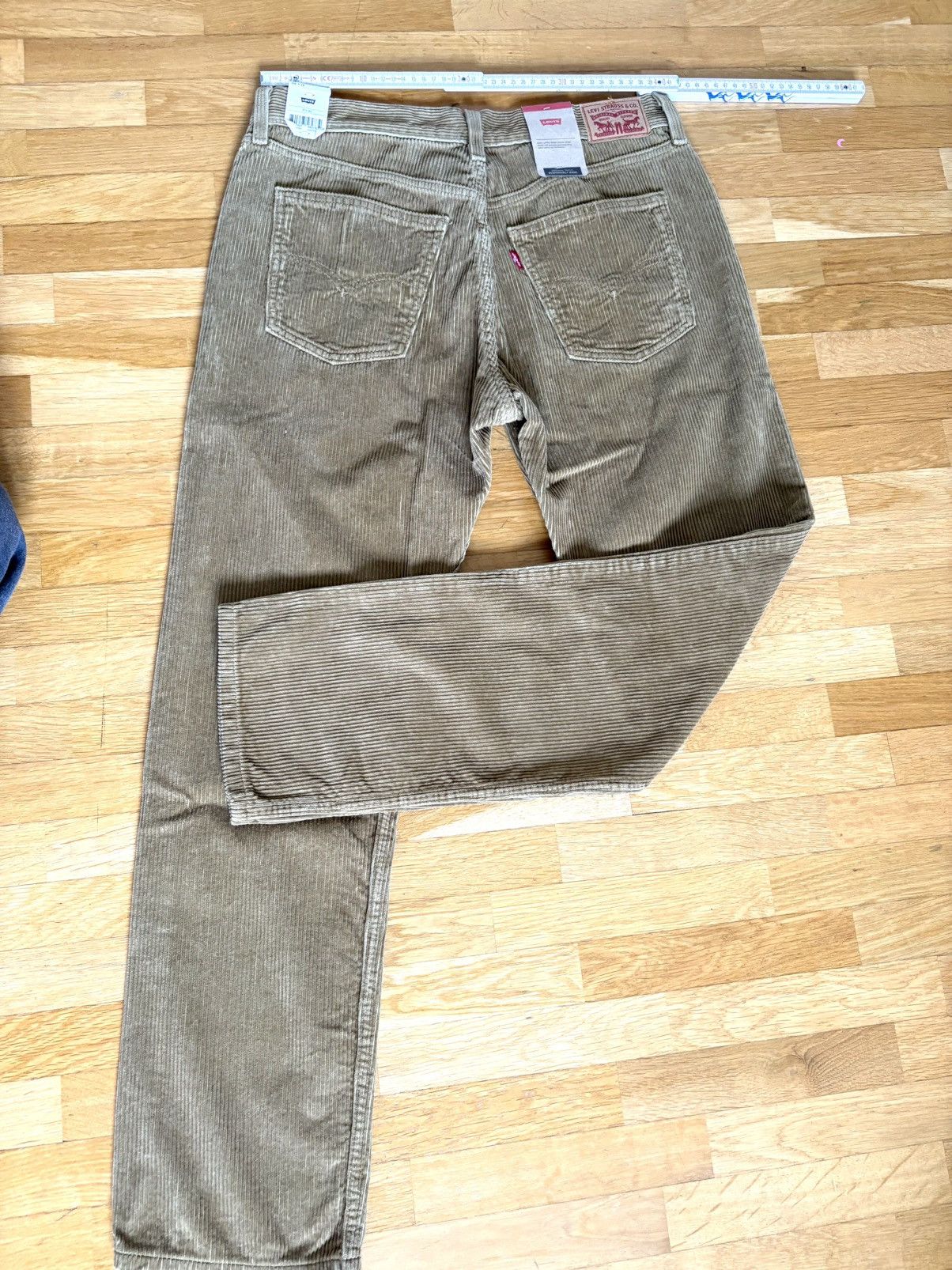 Levi's Unworn Levis 512 corduroy men pant - size 31 / 30 - beige Size US 31 - 4 Thumbnail