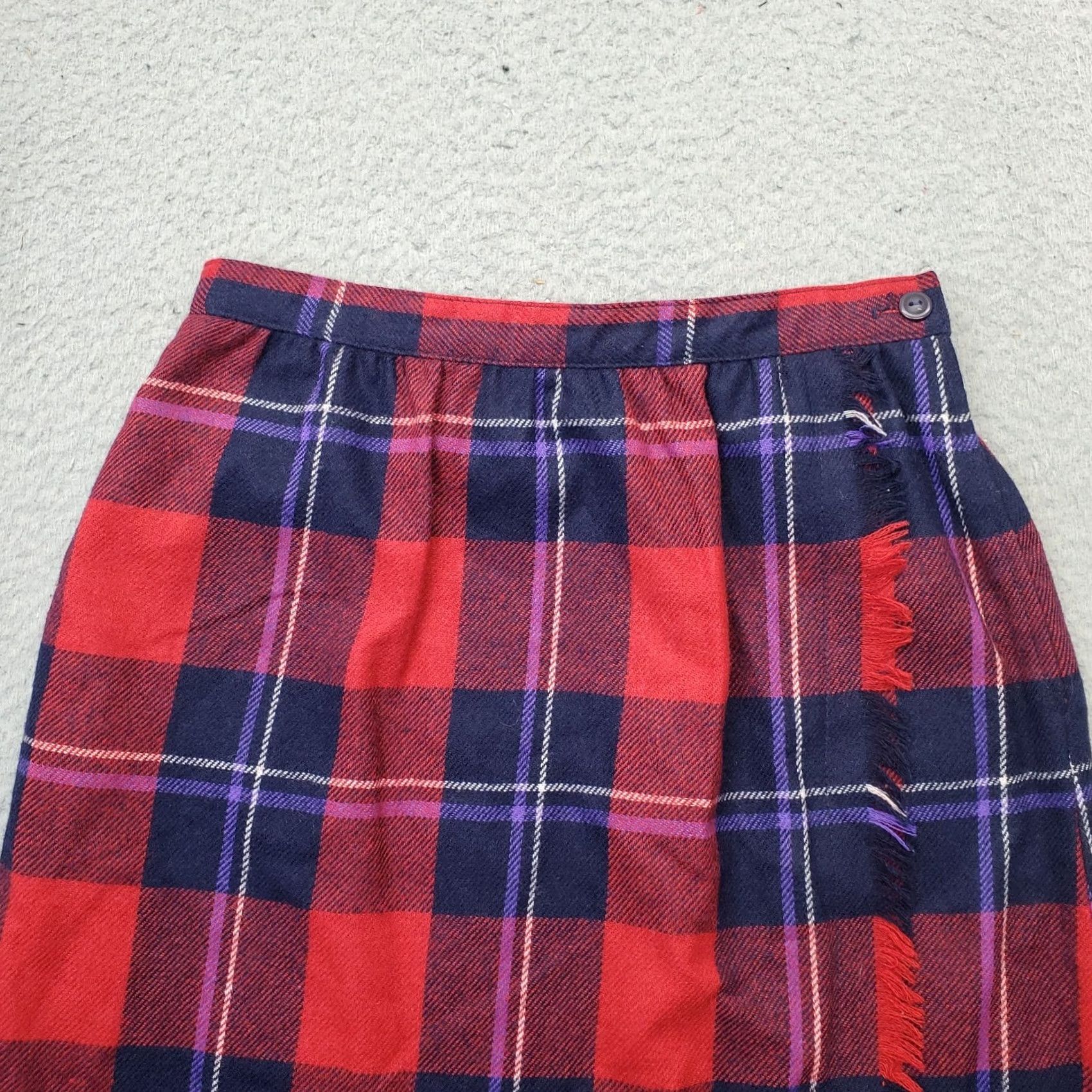 Vintage Haberdashery Collection Skirt Women Size 10P Womens Short Plaid Pleated Lined Made USA Size 32" / US 10 / IT 46 - 8 Thumbnail