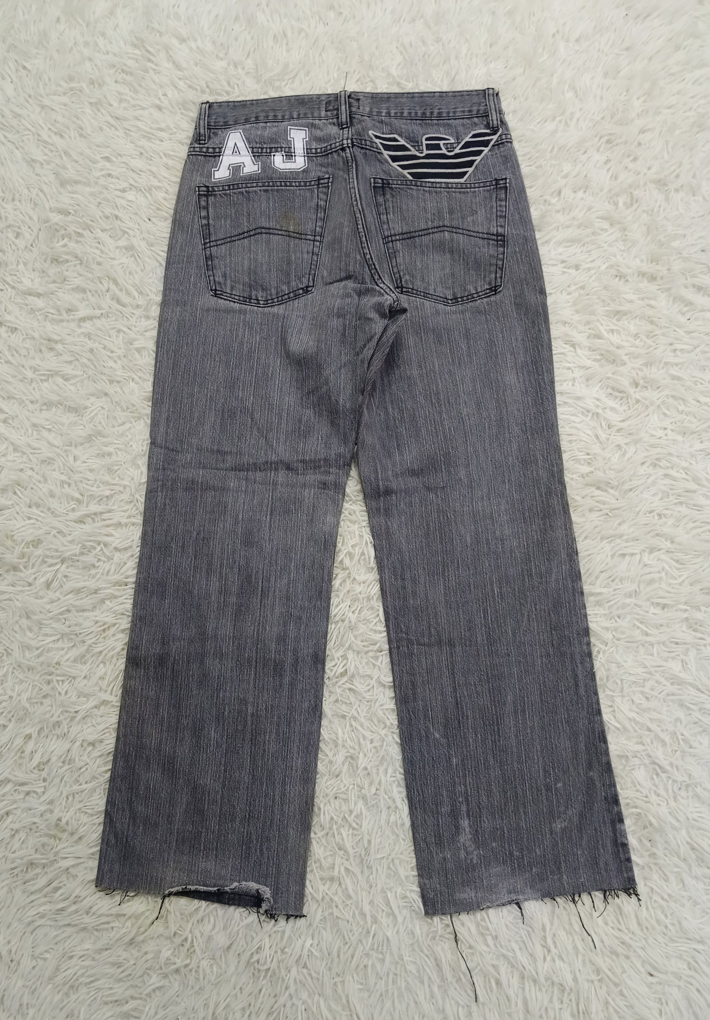 Armani AJ ARMANI JEANS EMBROIDERED ICONIC LOGO Size US 30 / EU 46 - 1 Thumbnail