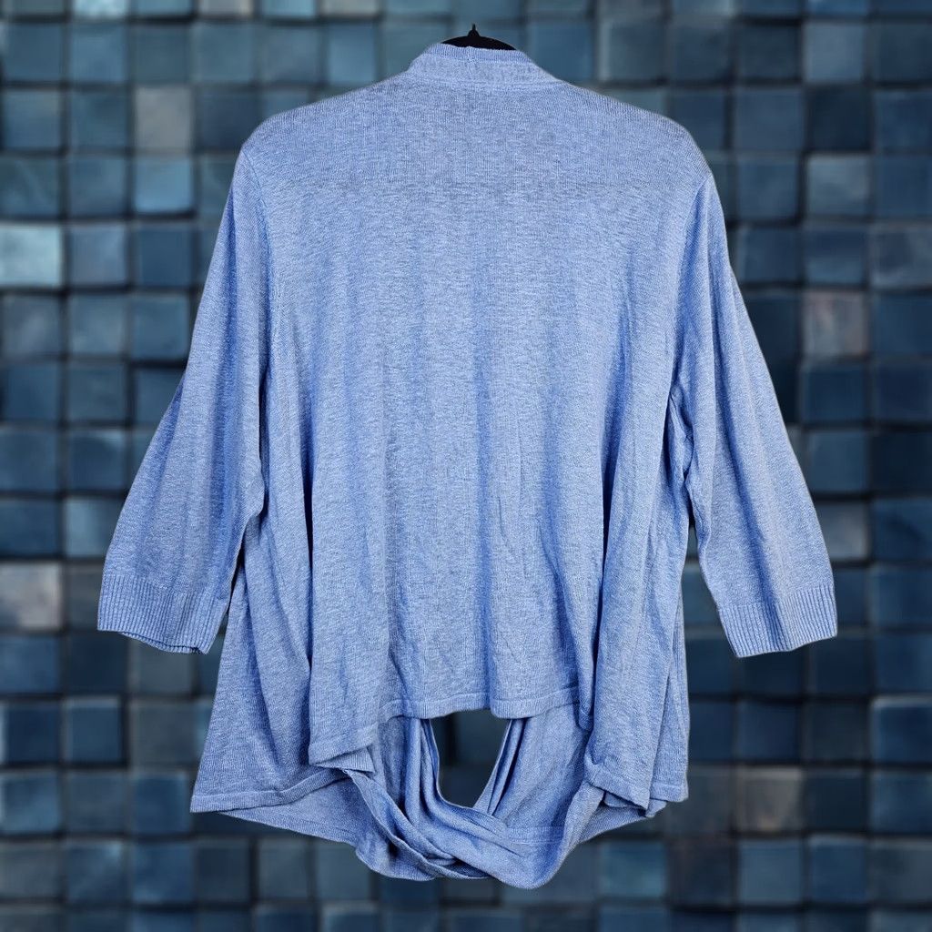 J. Jill J.JILL Wearever Collection Sweater Women's Size 2X Blue V-neck Cross Button Size XXL / US 16-18 / IT 52-54 - 1 Thumbnail