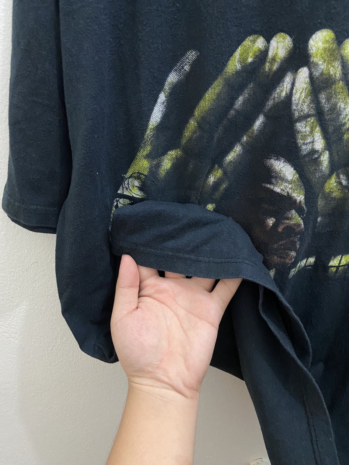 Band Tees × Jay-Z × Vintage Vintage Jay Z Roc Diamond Hand Symbol T Shirt Size US L / EU 52-54 / 3 - 6 Thumbnail