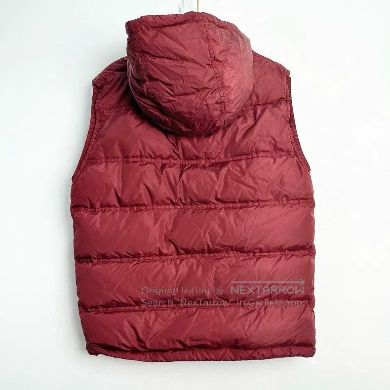 Gucci Gucci Burgundy down hooded vest with leather on the chest Size US S / EU 44-46 / 1 - 2 Thumbnail