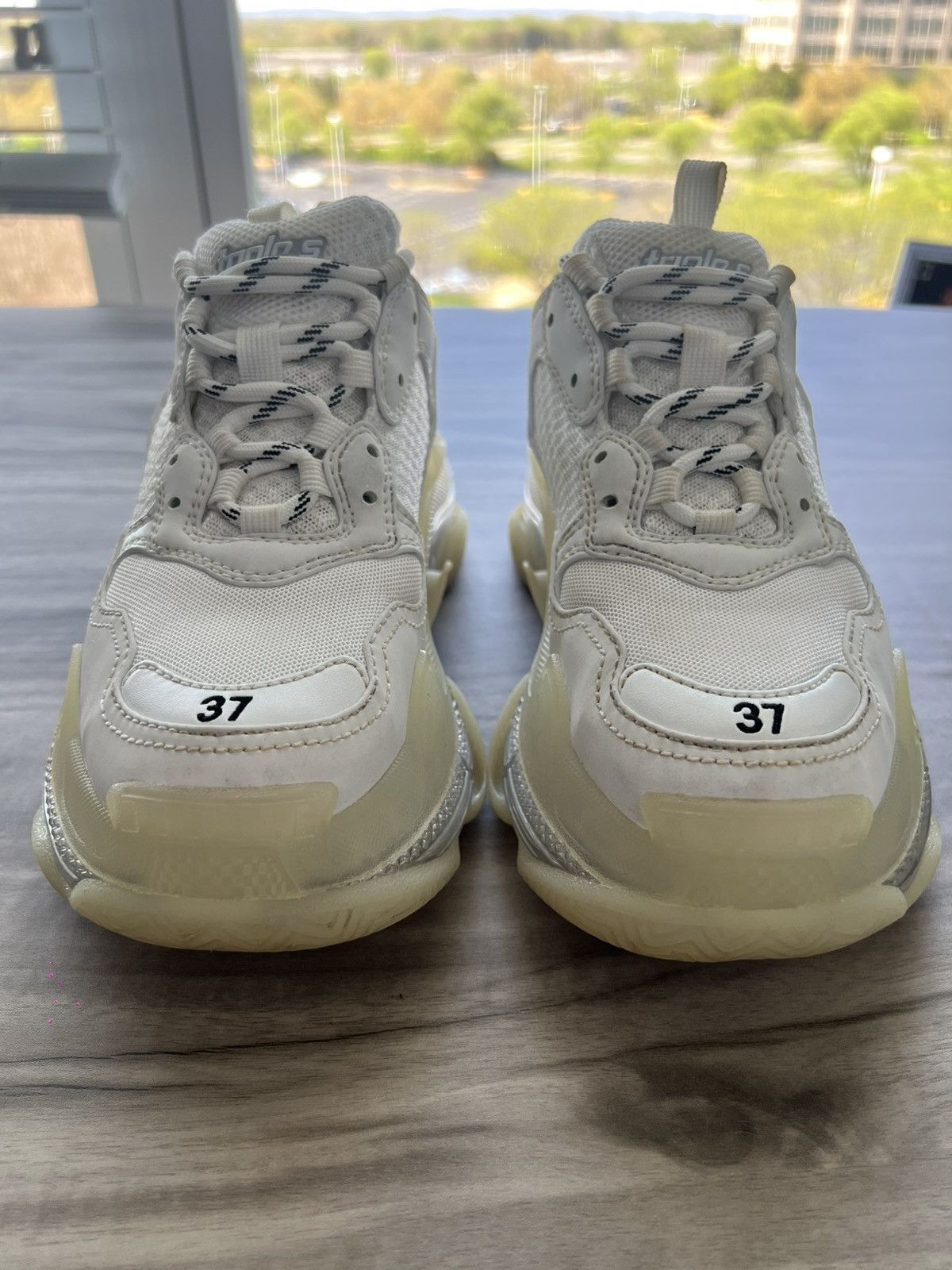 Balenciaga Size 7 (EU 37)- Balenciaga Triple S Sneaker Clearsole Size US 7 / EU 40 - 6 Thumbnail