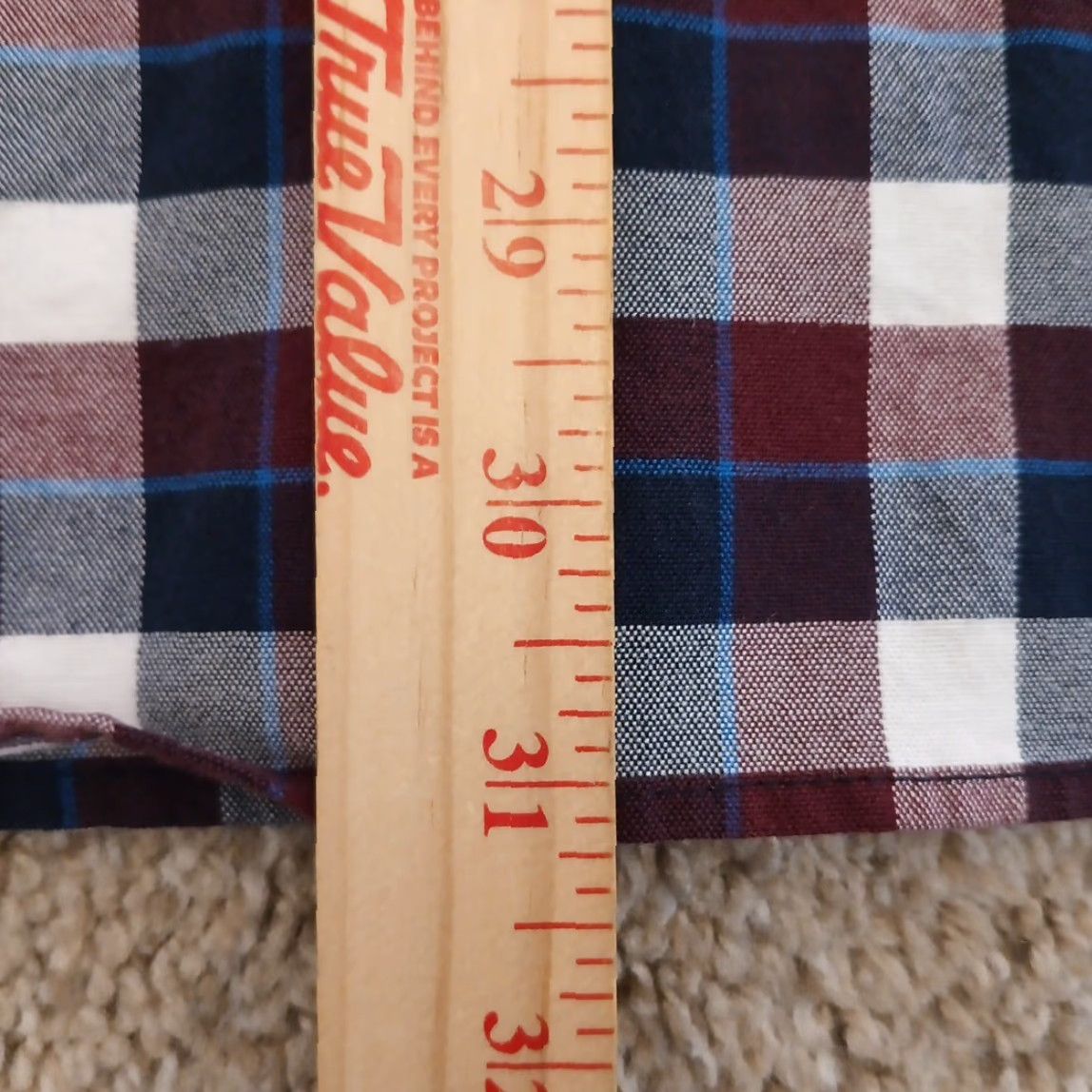 Old Navy Old Navy Shirt Mens 2XL Red Plaid Long Sleeve Button-Down Shirt Size US XXL / EU 58 / 5 - 6 Thumbnail
