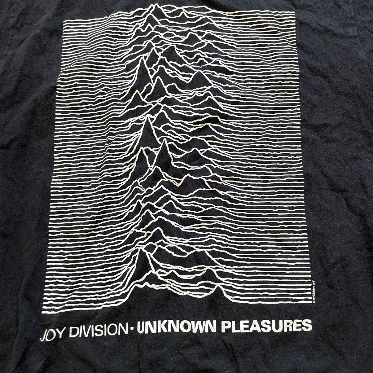 Affliction × Band Tees × Joy Division Joy Division Unknown Pleasures Band Tees T Shirt Size US M / EU 48-50 / 2 - 2 Thumbnail