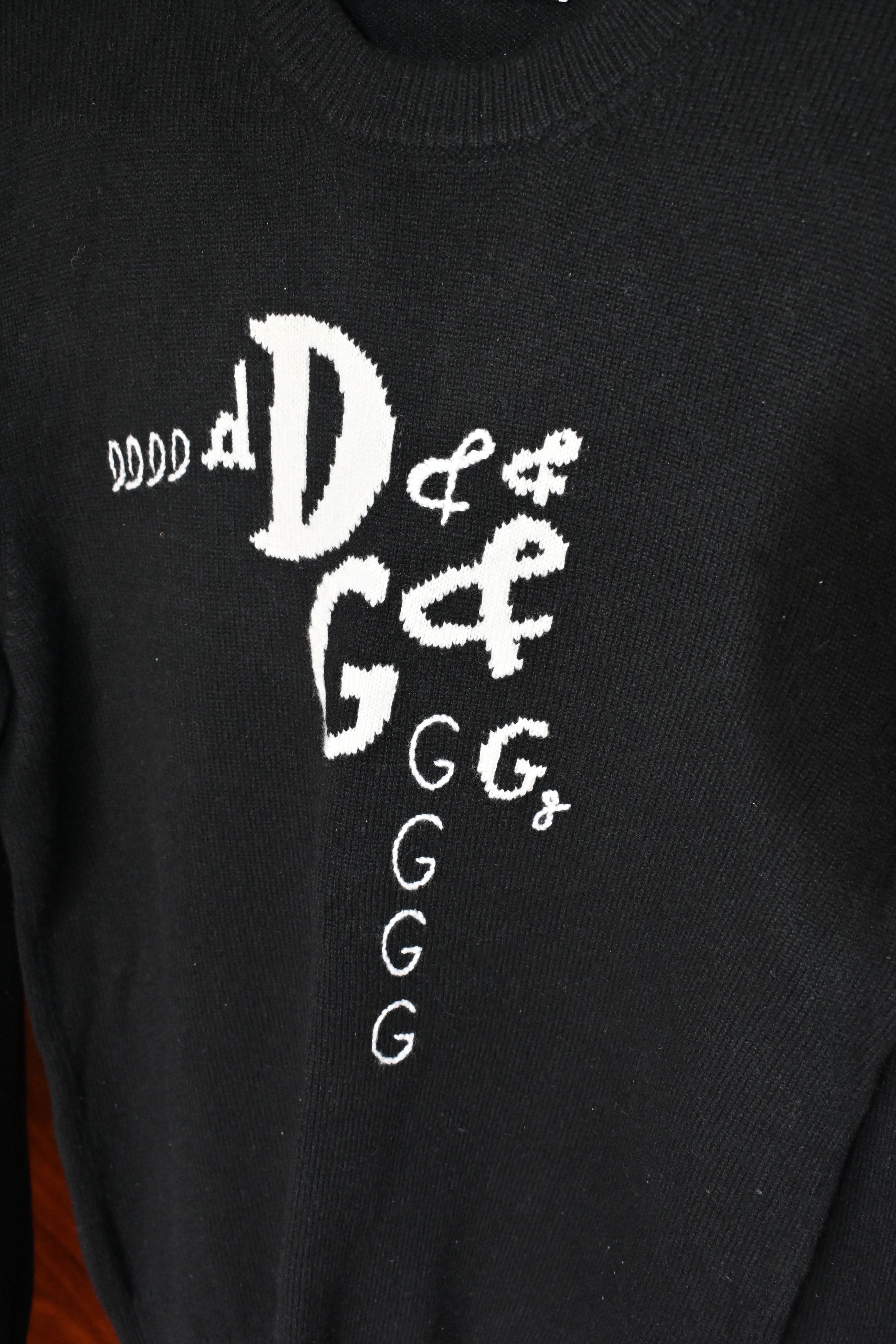 Dolce & Gabbana DOLCE & GABBANA DG Graffiti Sweater (IT 46 US S/M) Size US M / EU 48-50 / 2 - 2 Thumbnail