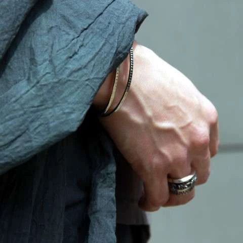 Werkstatt Munchen Werkstatt Munchen m2640 Hammered Bracelet Size ONE SIZE - 6 Thumbnail