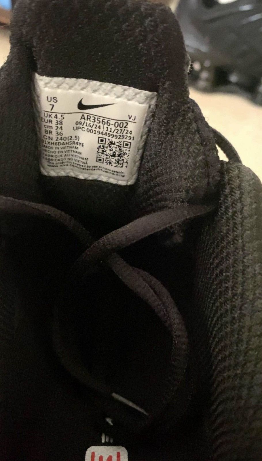 Nike NIKE SHOX Size US 8 / EU 41 - 4 Thumbnail