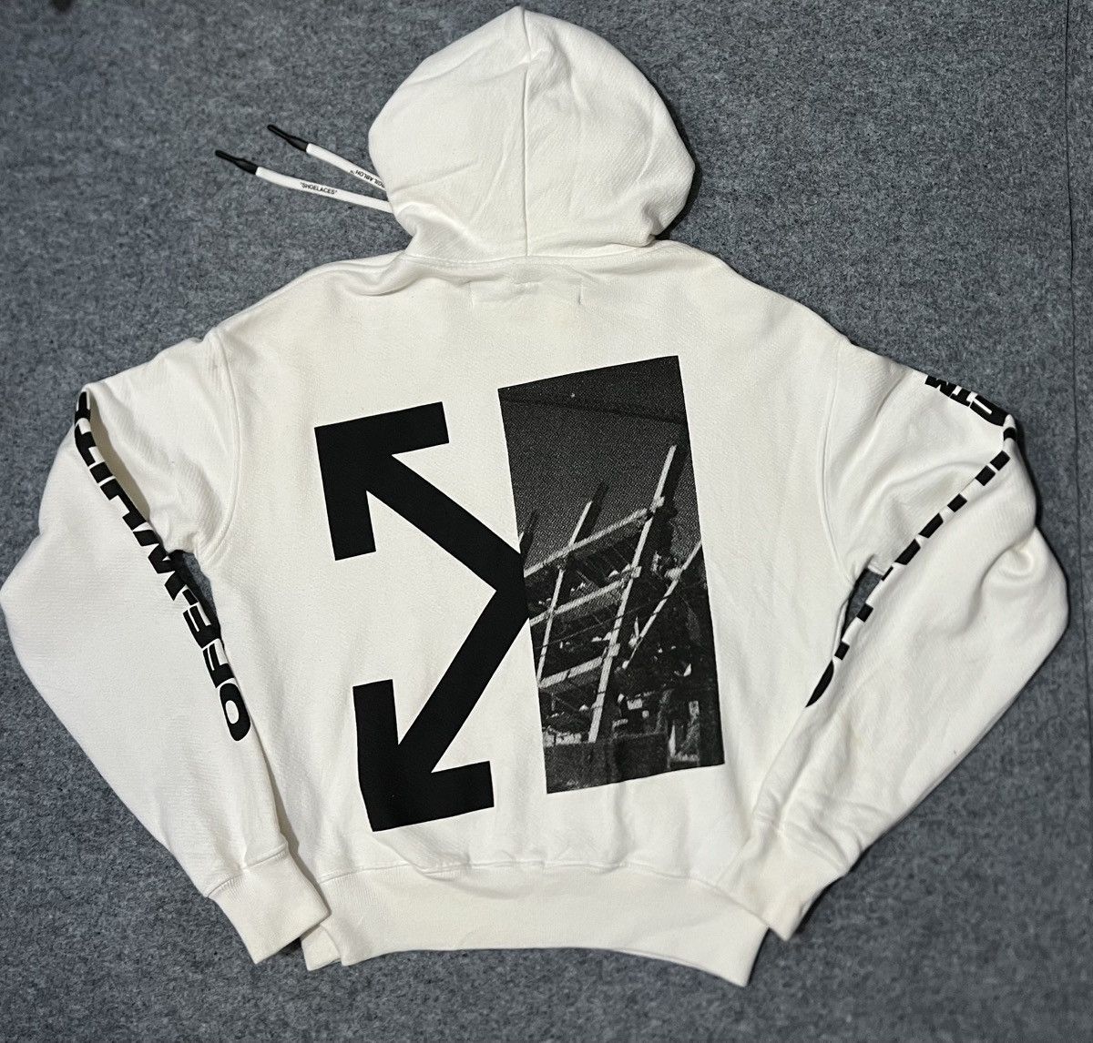 Off-White Hoodie Fleece Man Off-White Split Arrows white Size US XXS / EU 40 - 1 Thumbnail