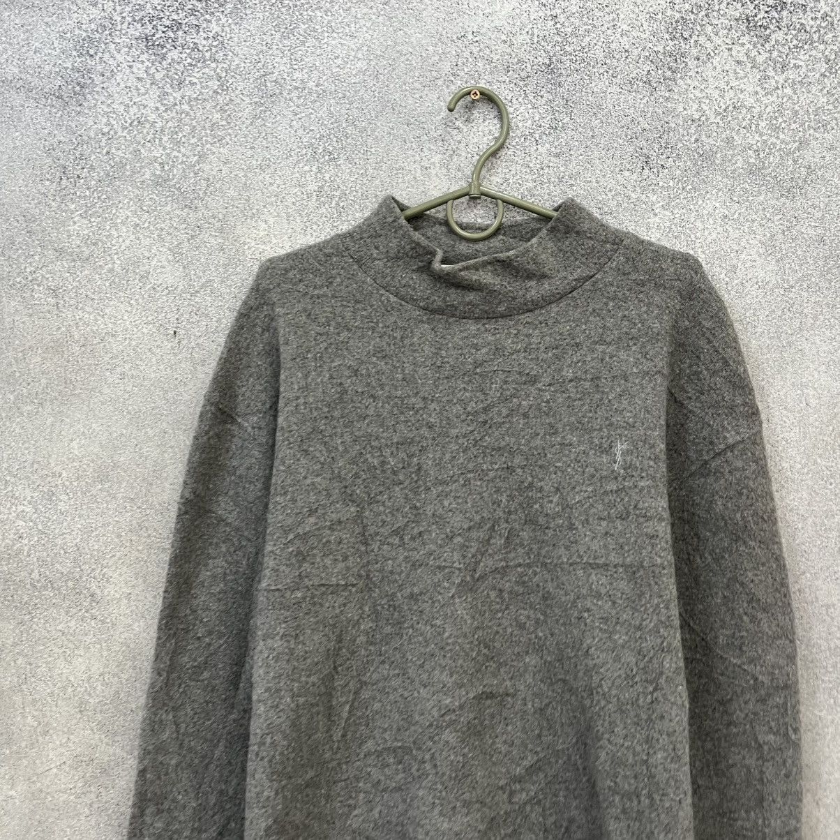 Yves Saint Laurent Yves Saint Laurent Crewneck Sweater Size S Size US S / EU 44-46 / 1 - 3 Thumbnail