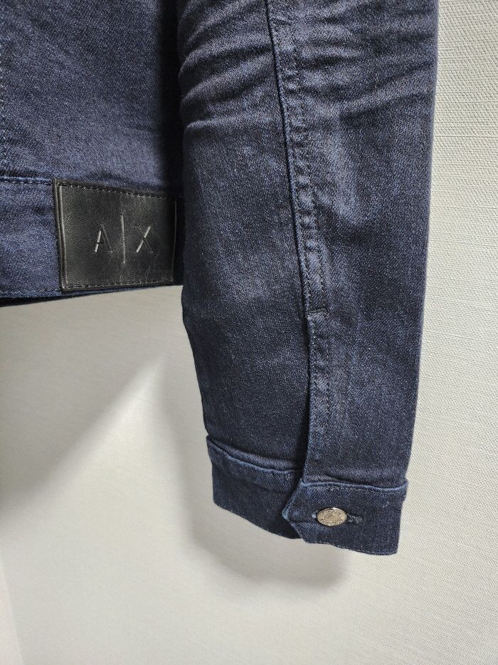 Armani Exchange Armani Exchange MODERN DENIM TRUCKER JACKET Size US M / EU 48-50 / 2 - 5 Thumbnail