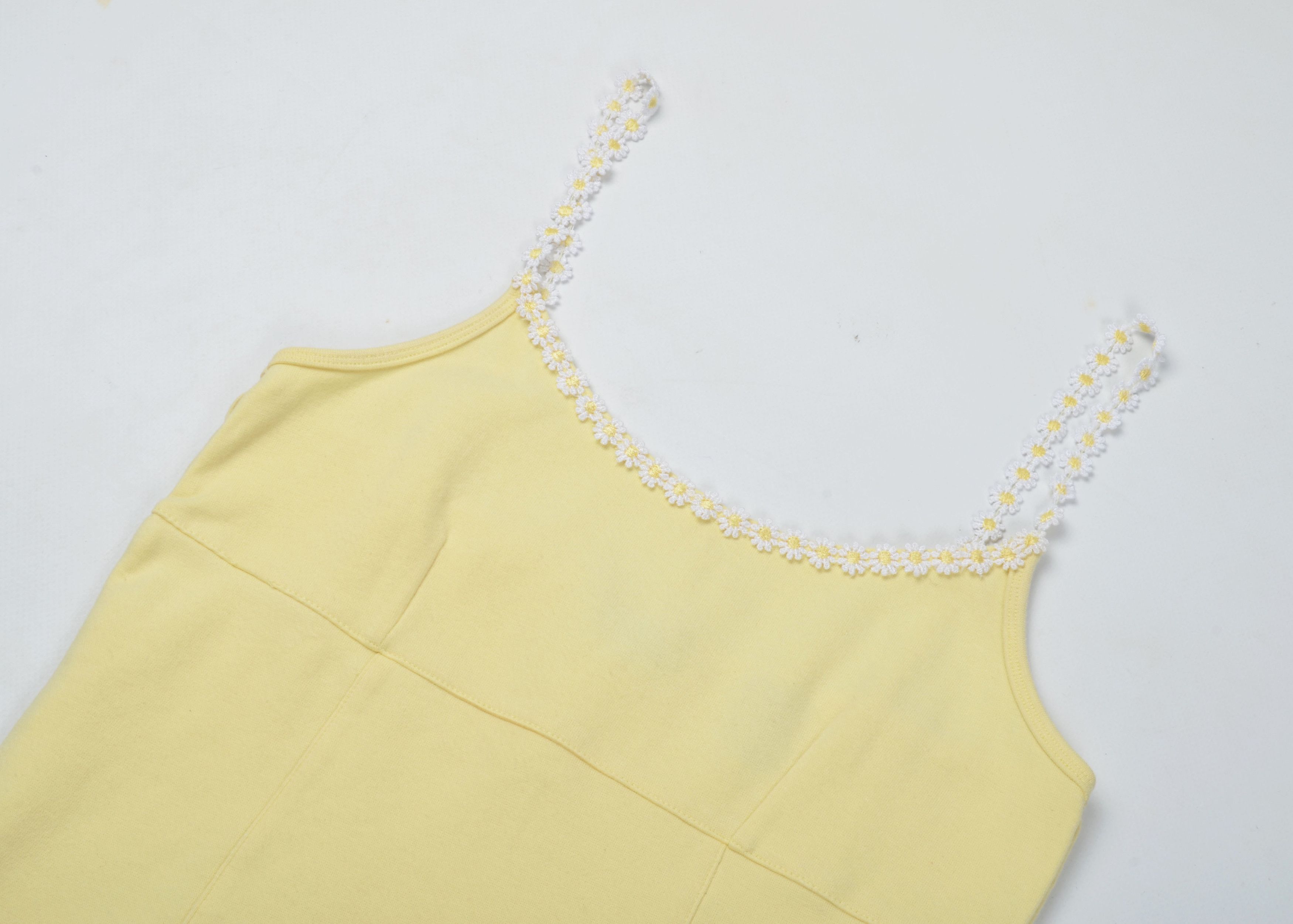 Designer Vintage Q&A Y2K Cottage Kidcore Cute Yellow Cami Top Size S / US 4 / IT 40 - 5 Thumbnail