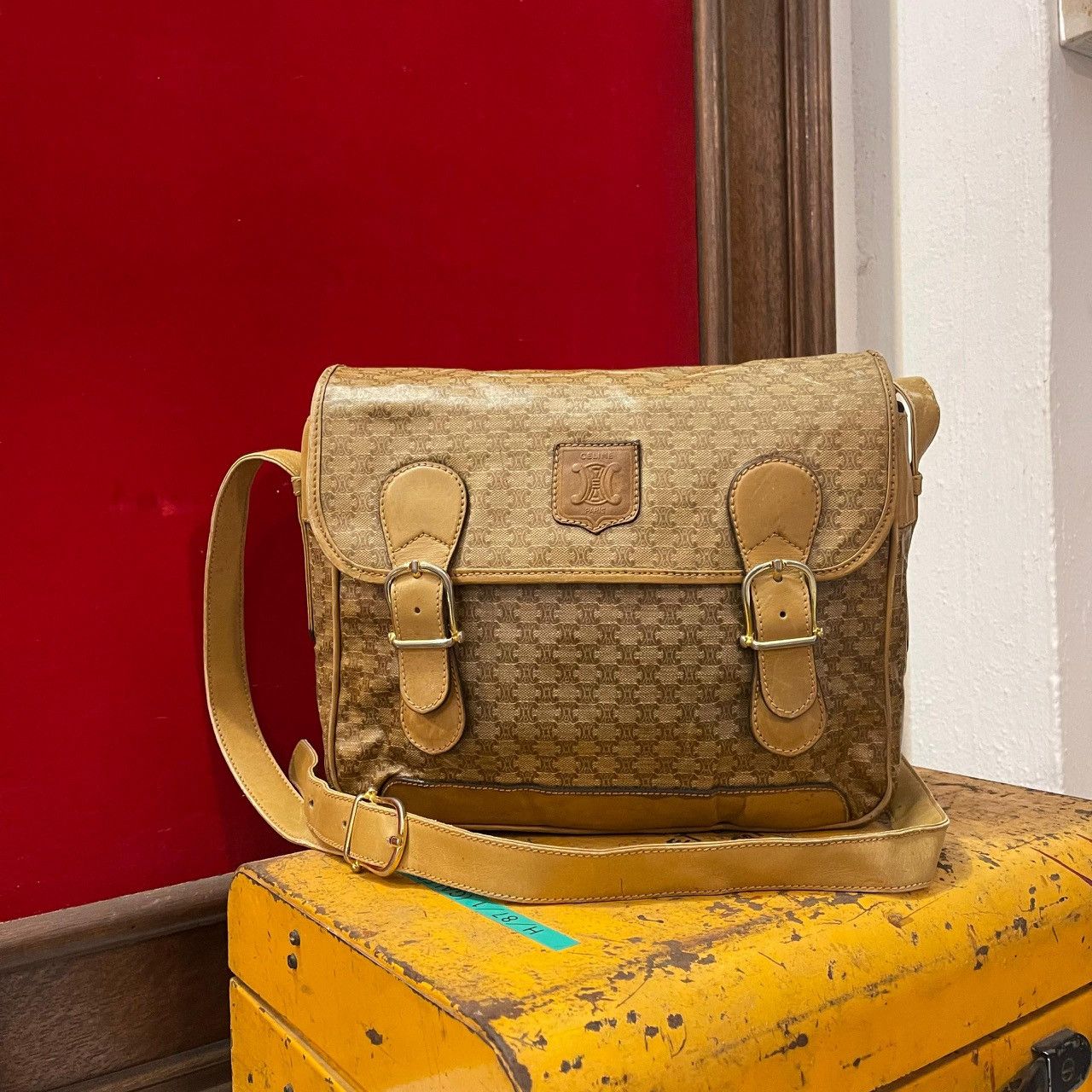 Celine × Vintage Vintage Celine Sling Bag Size ONE SIZE - 2 Thumbnail