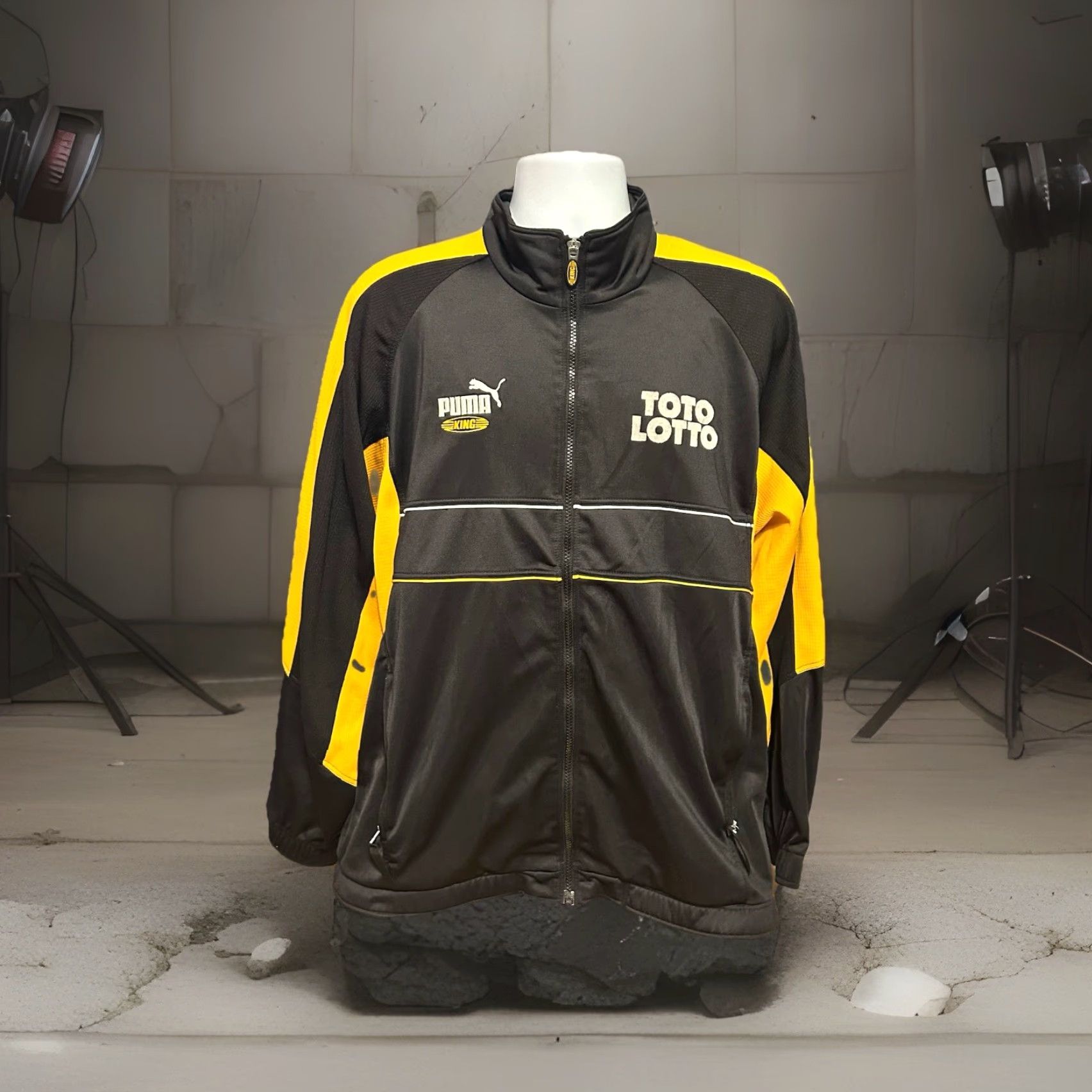 Puma PUMA King Full Zip Jacket Men XL Black Yellow Multicolor Logo Zipper Pocket Front Zip Workwear Outdoor Fall Winter Spring Size US XL / EU 56 / 4 - 2 Thumbnail