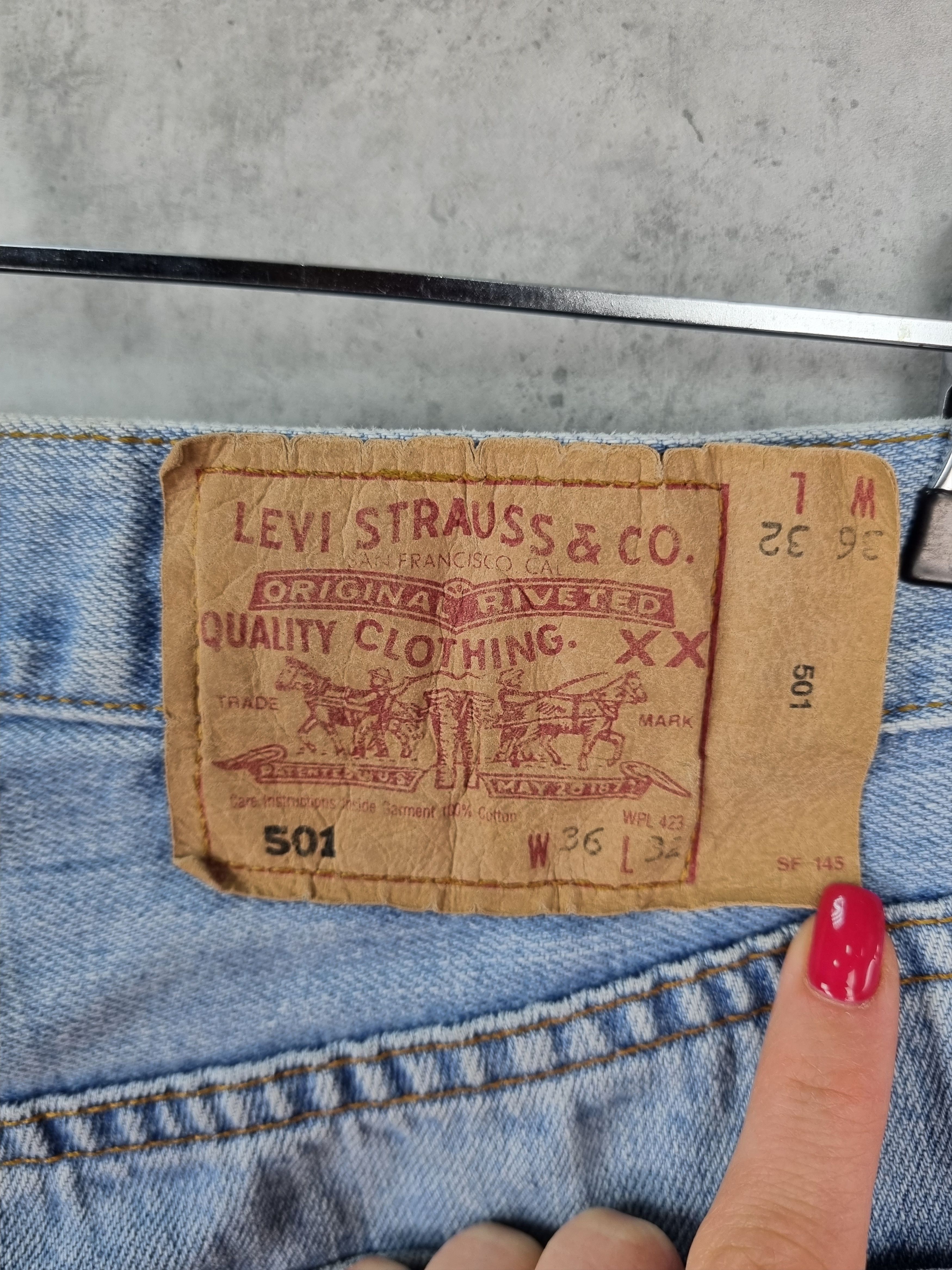Levi's × Levi's Vintage Clothing × Vintage Levis 501 Magic Blue Vintage Denim Jeans Size US 36 / EU 52 - 19 Thumbnail