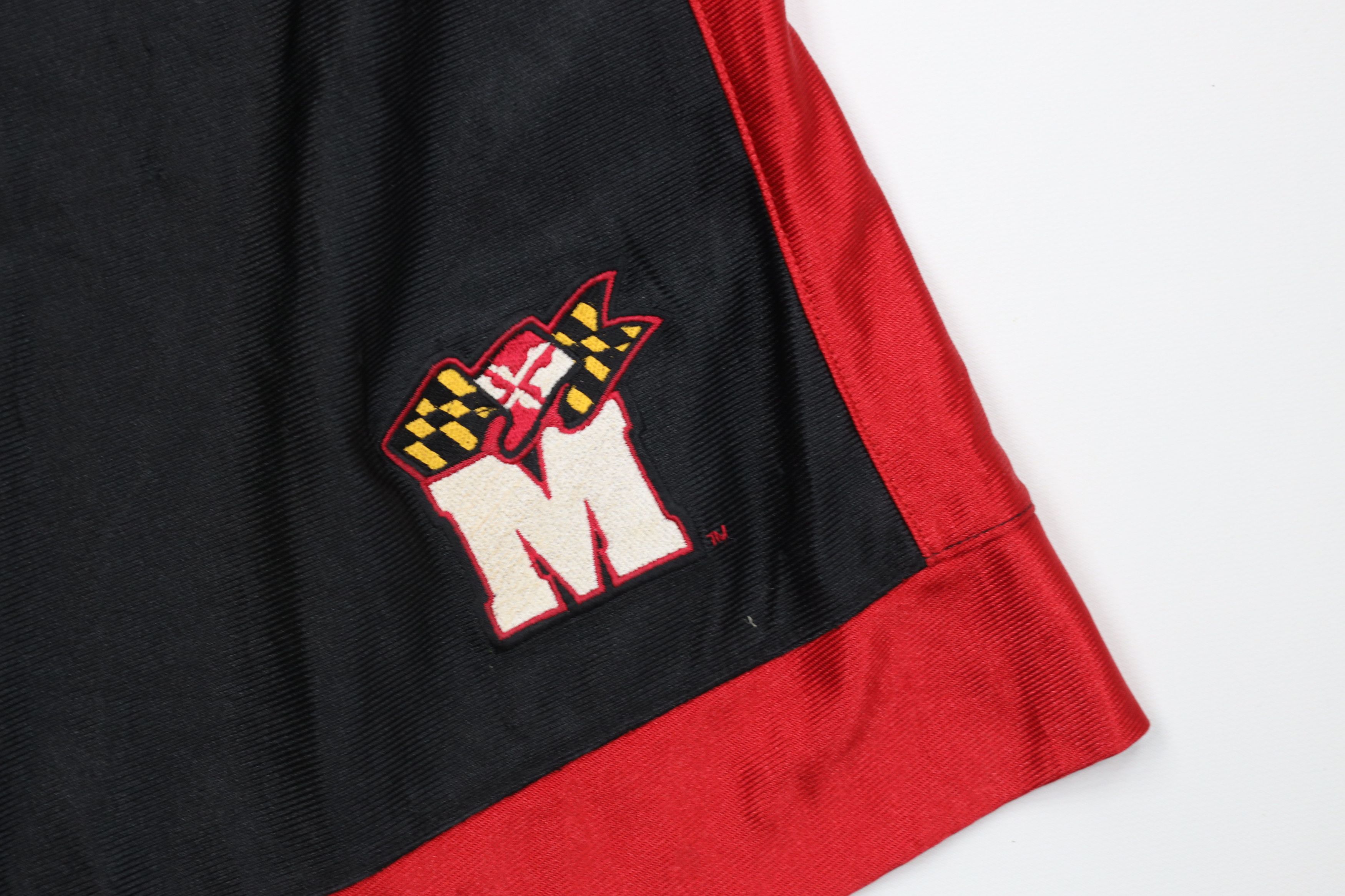 Nike Vintage Y2K Nike Mini Swoosh University of Maryland Shorts Size US 34 / EU 50 - 5 Thumbnail