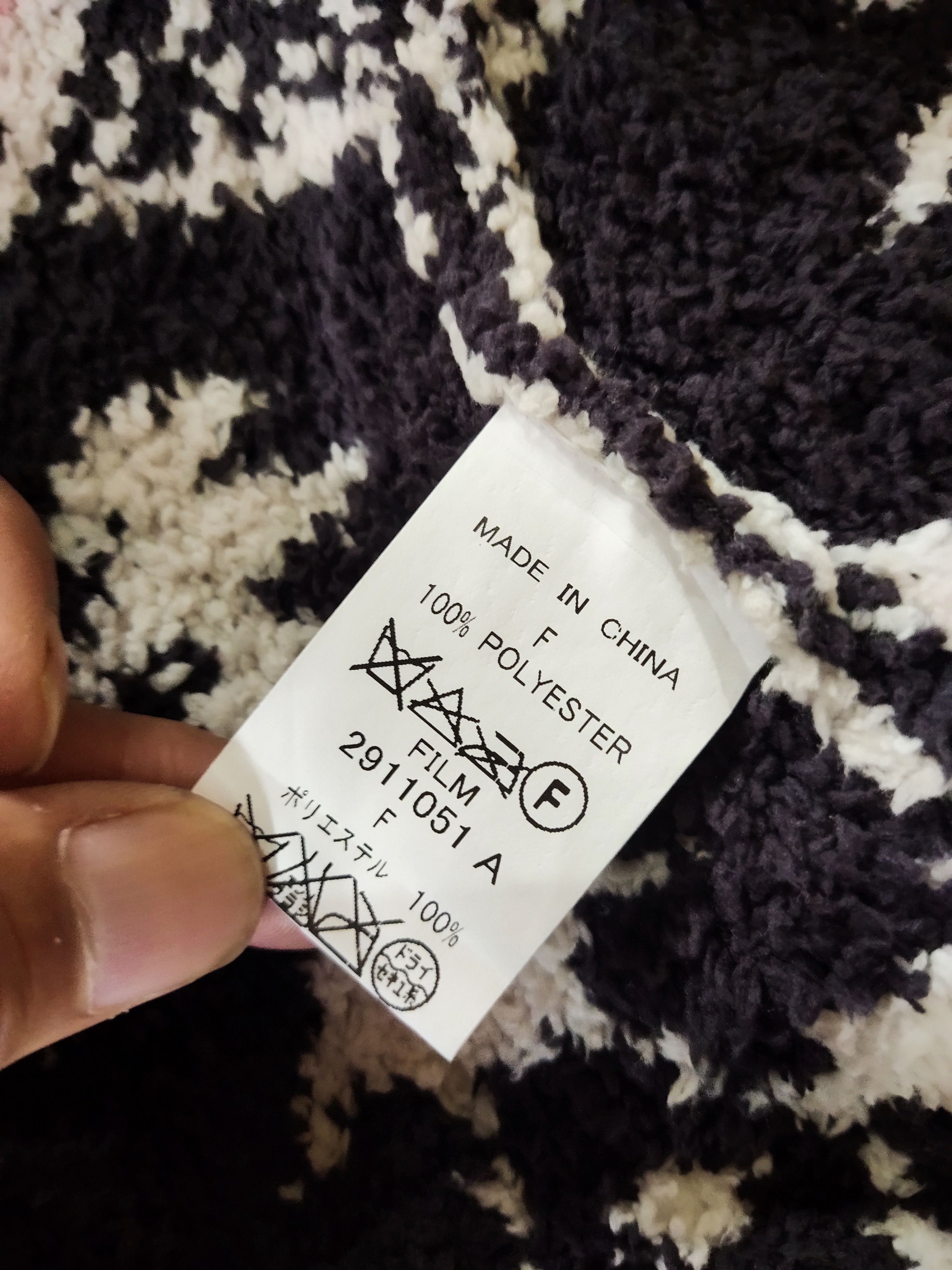 Navajo fleece brand double standard