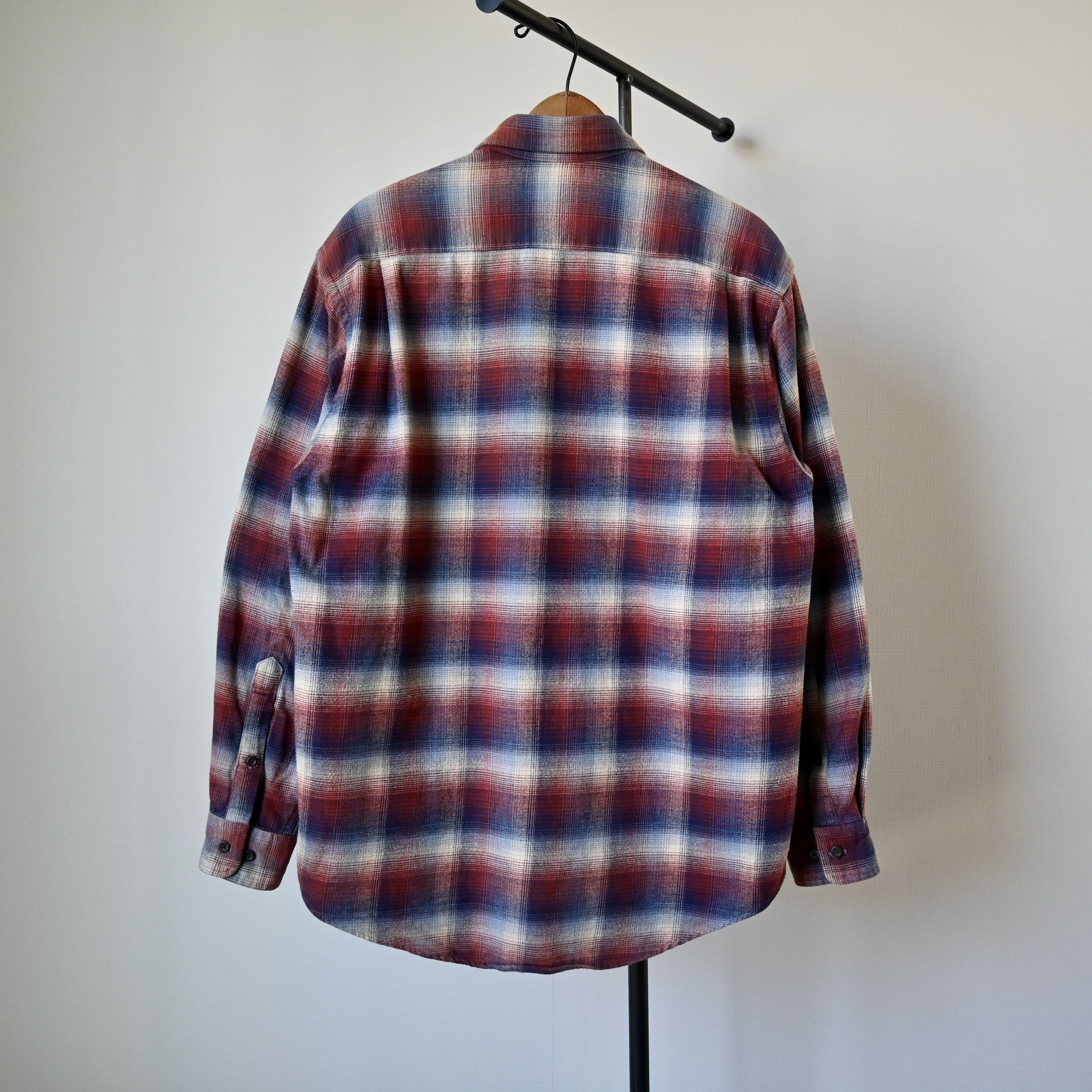 Uniqlo VTG 1990s UNIQLO ombre/shadow plaid cotton flannel shirt, M Size US M / EU 48-50 / 2 - 3 Thumbnail
