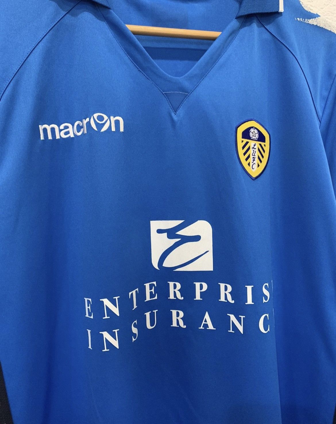 Macron LEEDS UNITED MACRON 2013/2014 THIRD KIT SOCCER JERSEY Size US L / EU 52-54 / 3 - 3 Thumbnail