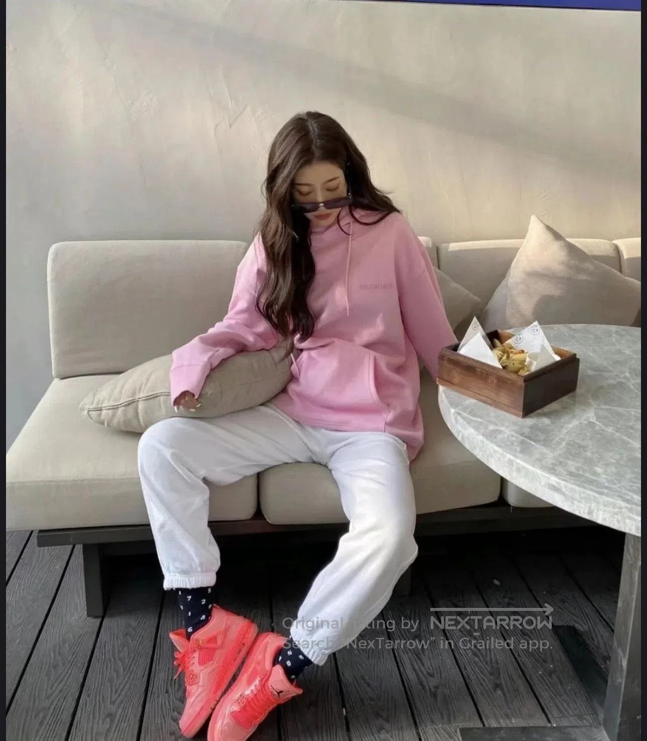 Balenciaga New Balenciaga Pink Unisex Hoodie. Size S / US 4 / IT 40 - 7 Thumbnail