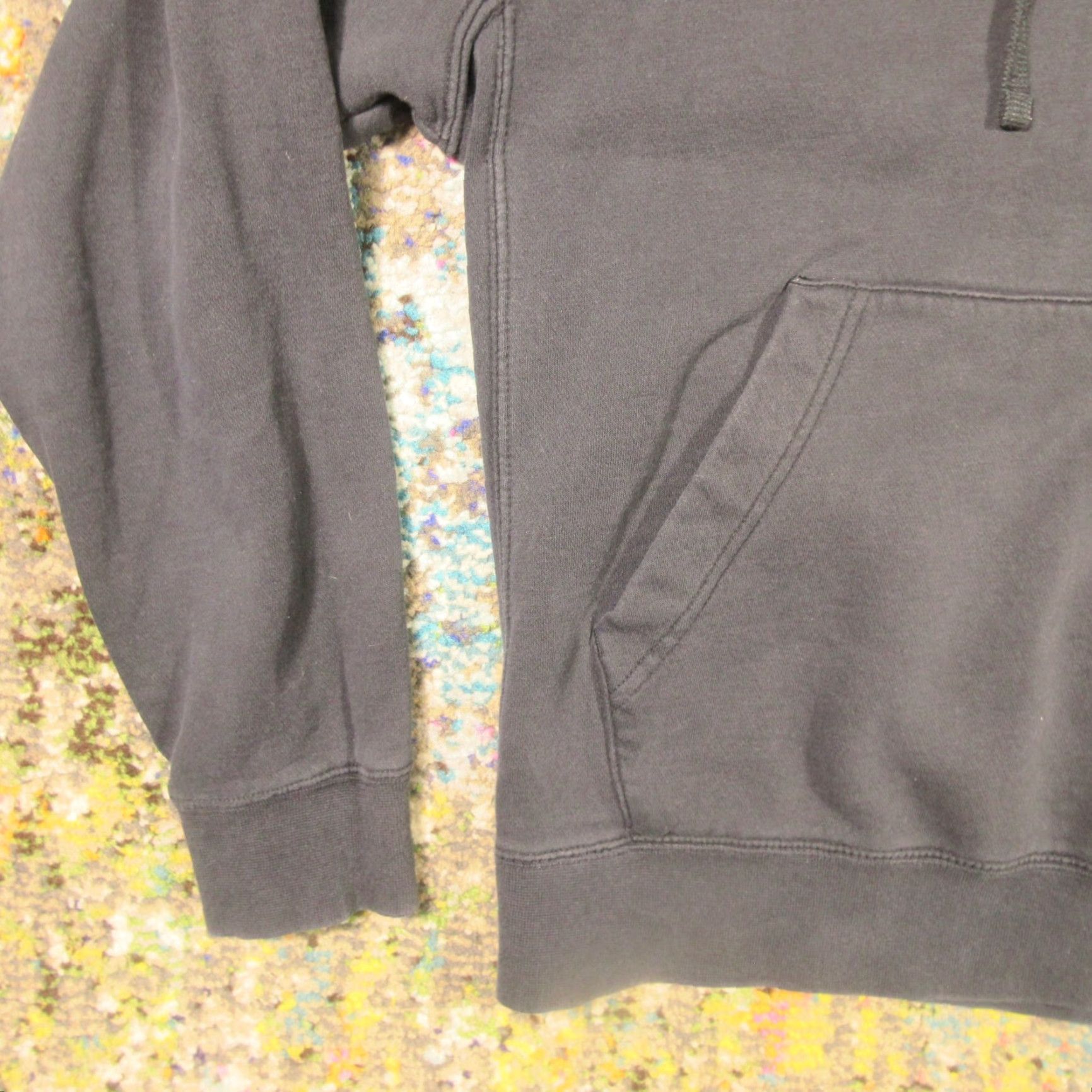 Nike VINTAGE Nike Hoodie Mens S Small Black Fleece Pullover Pouch Embroidered Swoosh EUC Size US S / EU 44-46 / 1 - 5 Thumbnail