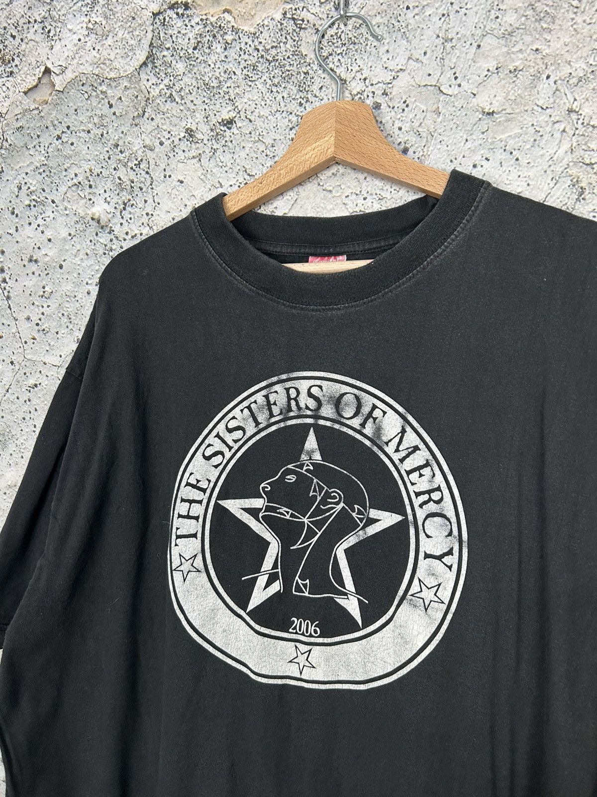 Band Tees Vintage The Sisters Of Mercy Rock Band Tee Grunge Tour Size US XXL / EU 58 / 5 - 3 Thumbnail