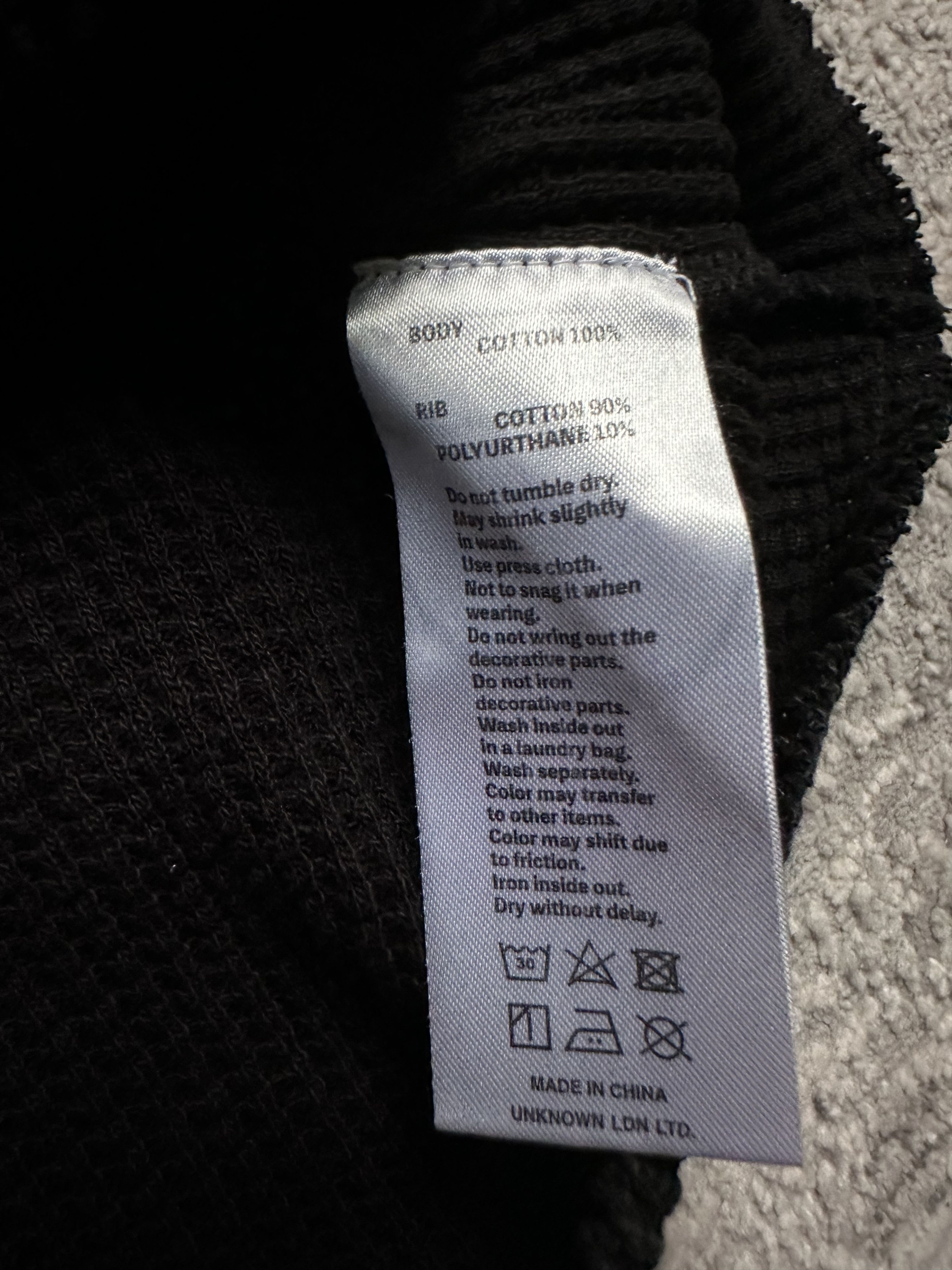 Unknown London Unknown London rare sweatshirt Size US M / EU 48-50 / 2 - 5 Thumbnail