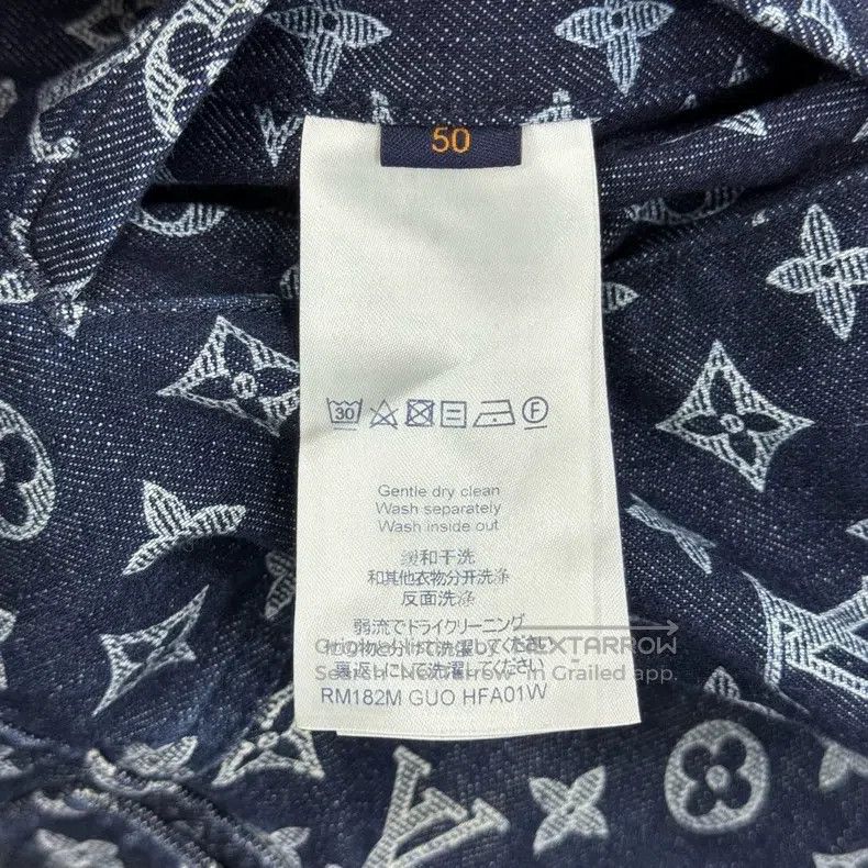 Louis Vuitton Louis Vuitton Original full print denim jacket Size US M / EU 48-50 / 2 - 5 Thumbnail