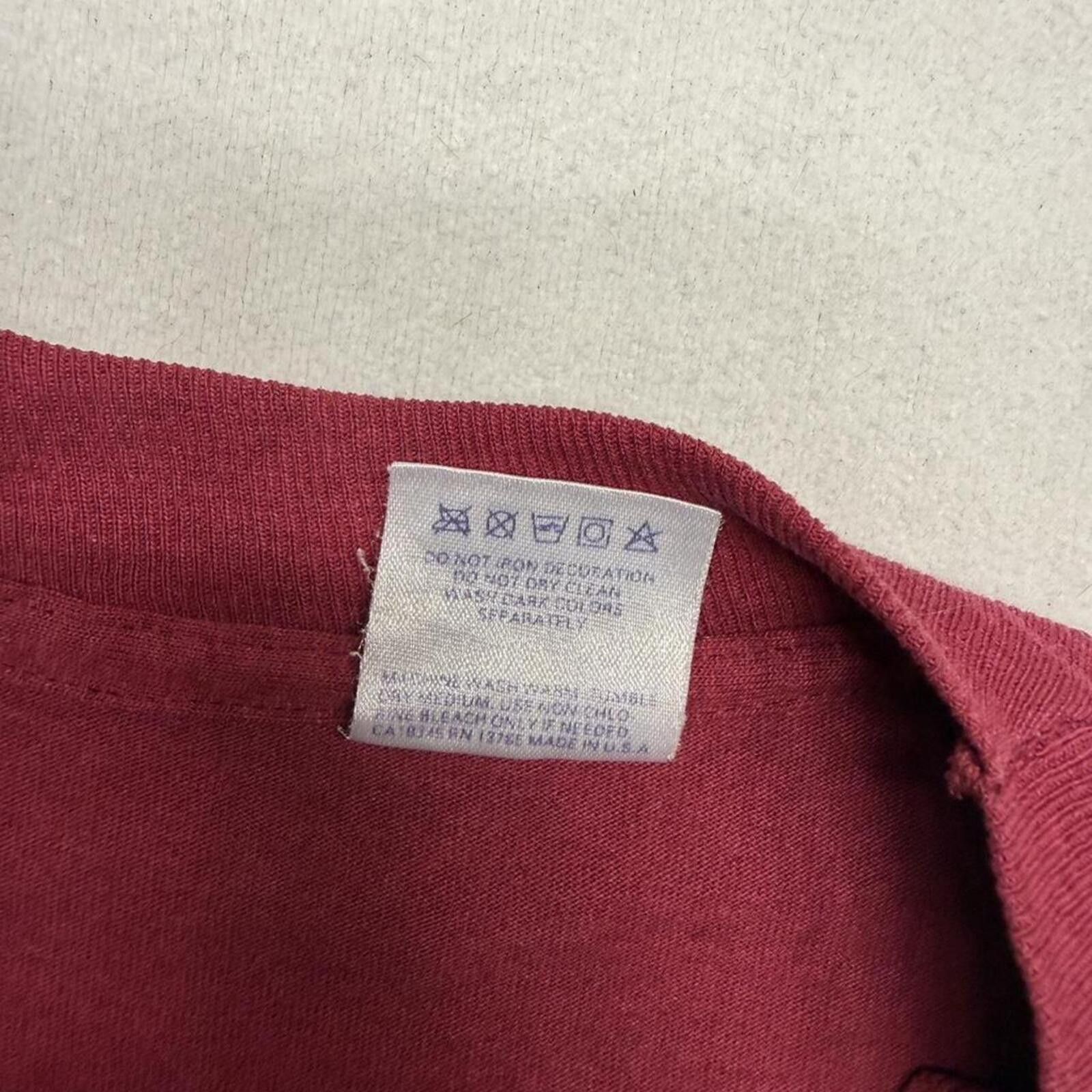 Other Vintage 80s/90s single stitch burgundy pocket tee Size US XXL / EU 58 / 5 - 6 Thumbnail