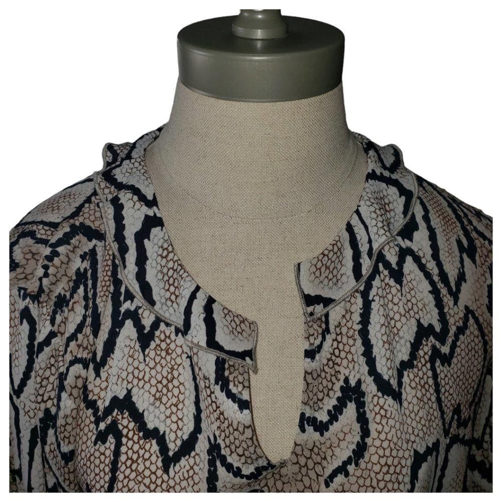 Designer CT889 Cabi Snake Print Long Sleeve Blouse S Size S / US 4 / IT 40 - 2 Thumbnail