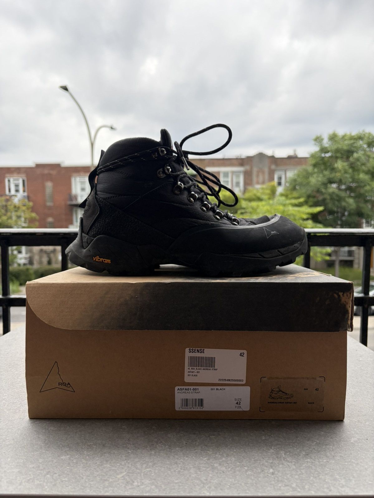 ROA ROA Pala Mary Jane Black | Grailed