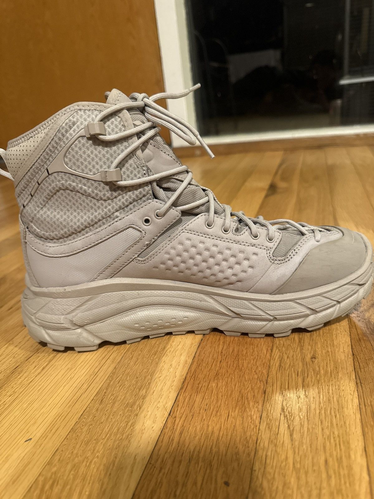Hoka Hoka One One Tor Ultra Hi Size US 9.5 / EU 42-43 - 6 Thumbnail