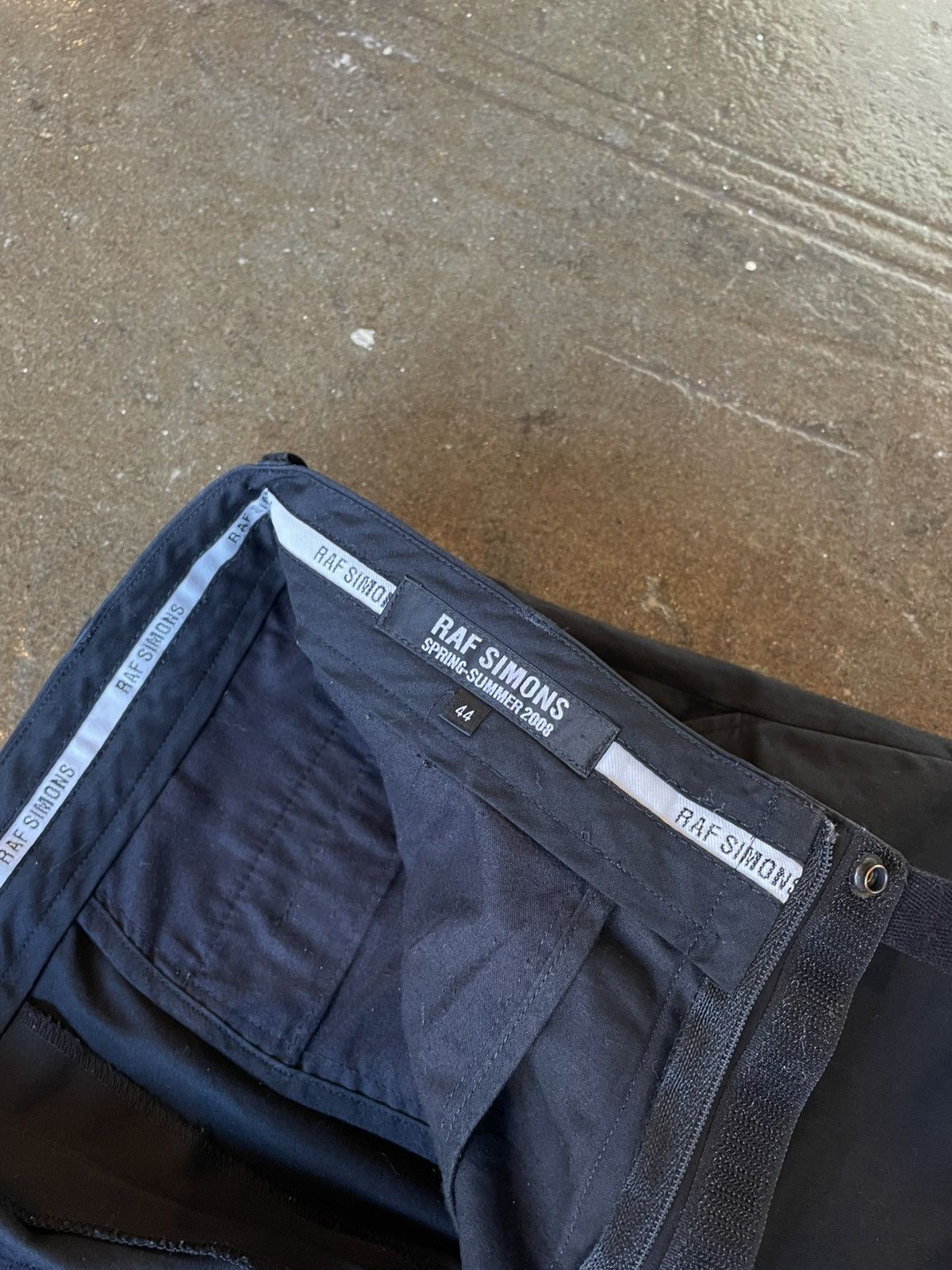 Raf Simons RAF Simon’s Velcro pants spring-summer 2008 Size US 30 / EU 46 - 2 Thumbnail