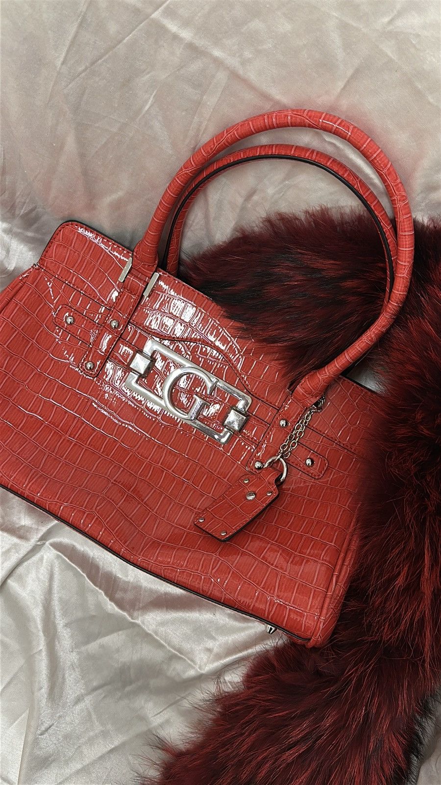 Guess Vintage Guess red leather shoulder bag Size ONE SIZE - 3 Thumbnail