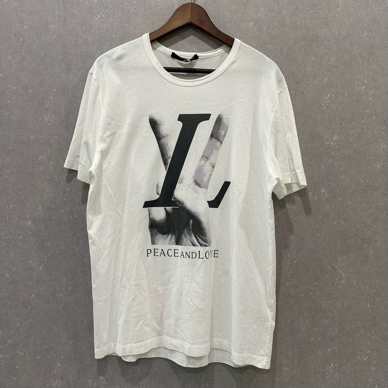 LOUIS VUITTON PEACE AND LOVE T-shirt XS authentic men from
