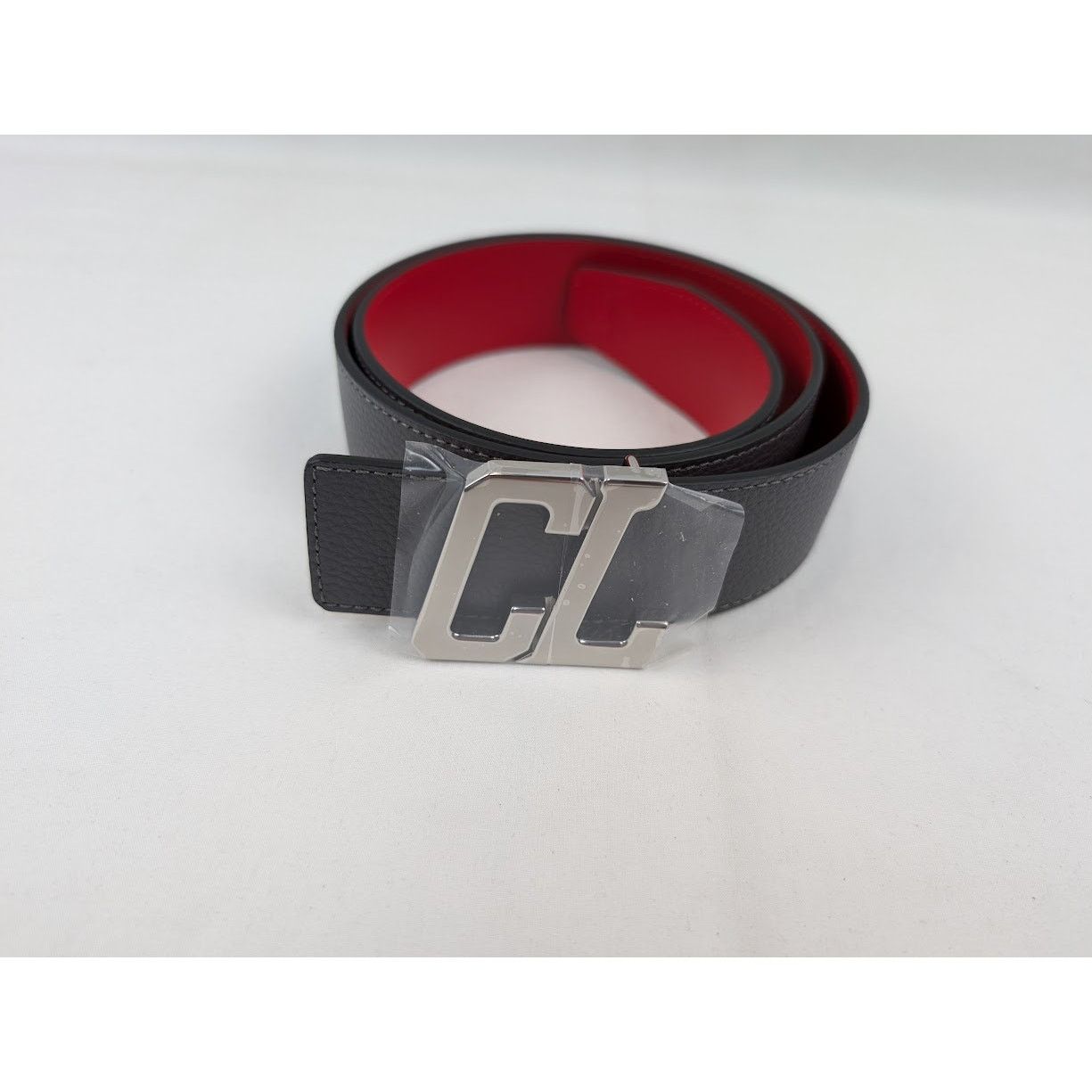 Christian Louboutin o1rshd1 Size: 85 / Happy RUI CL Logo Belt Smoky/Loubi/Silver Size 34 - 1 Thumbnail