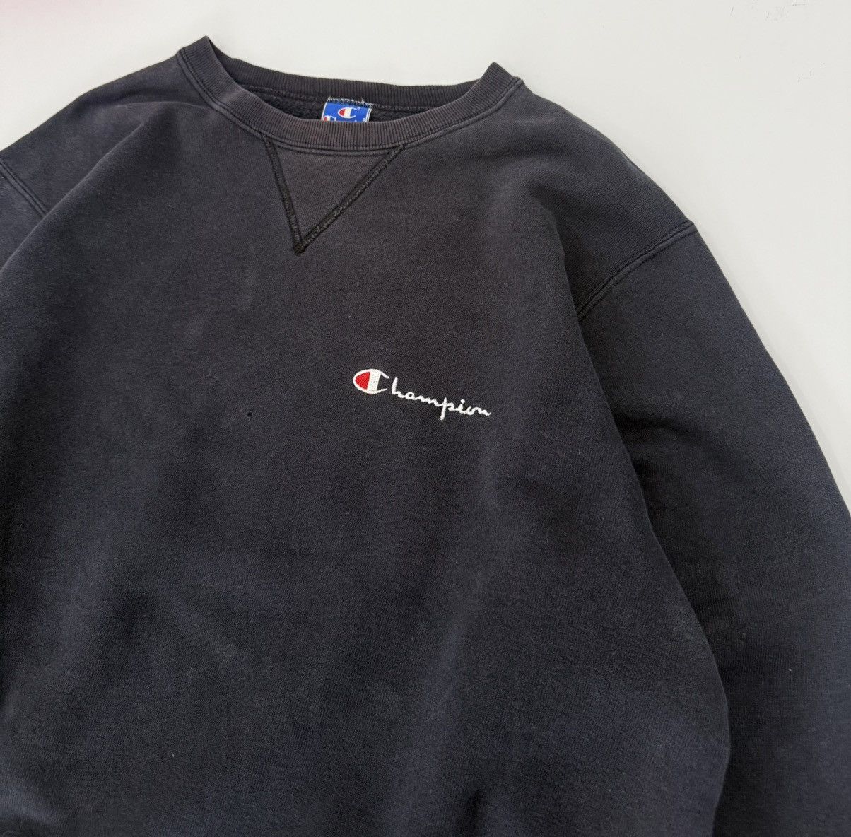 Champion 🔥 80's Champion Made in USA Distressed Blue Boxy sweatshirt Size US M / EU 48-50 / 2 - 4 Thumbnail