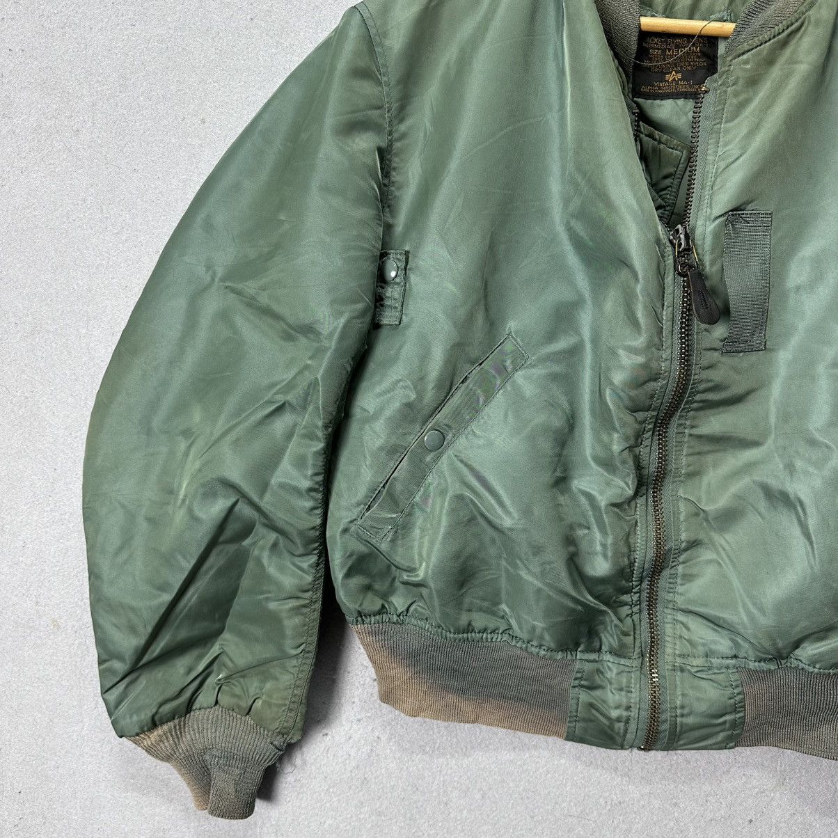Alpha Industries Vintage Alpha Industries MA-1 Flight Jacket USAF Bomber Size US M / EU 48-50 / 2 - 4 Thumbnail