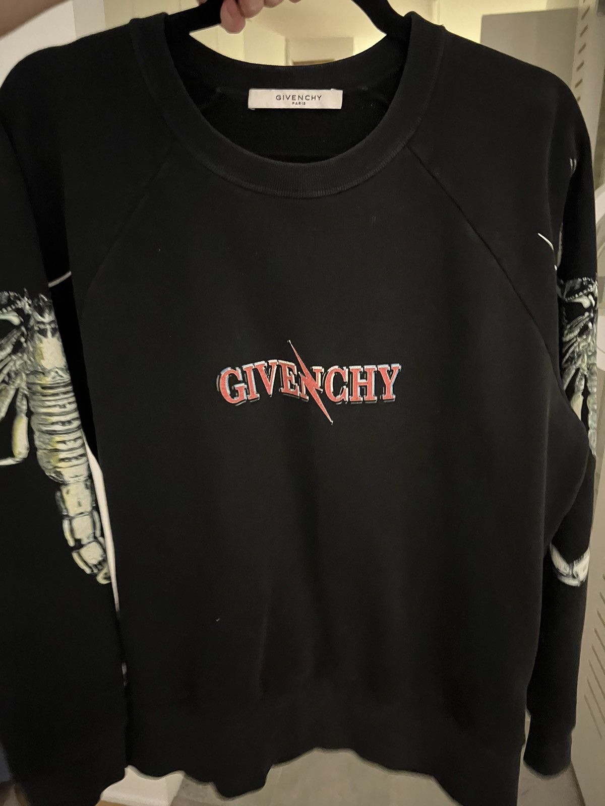 Givenchy scorpion sweatshirt best sale