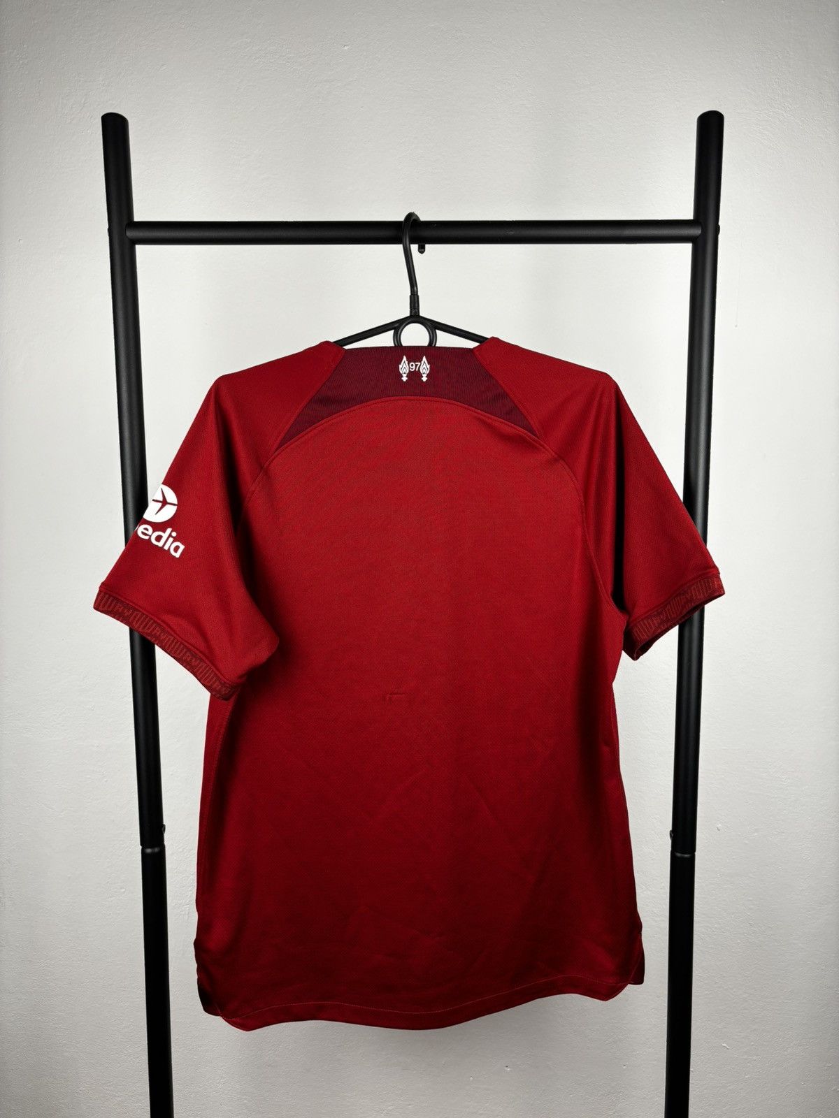 Nike Nike x Liverpool soccer jersey size M Size US M / EU 48-50 / 2 - 8 Thumbnail