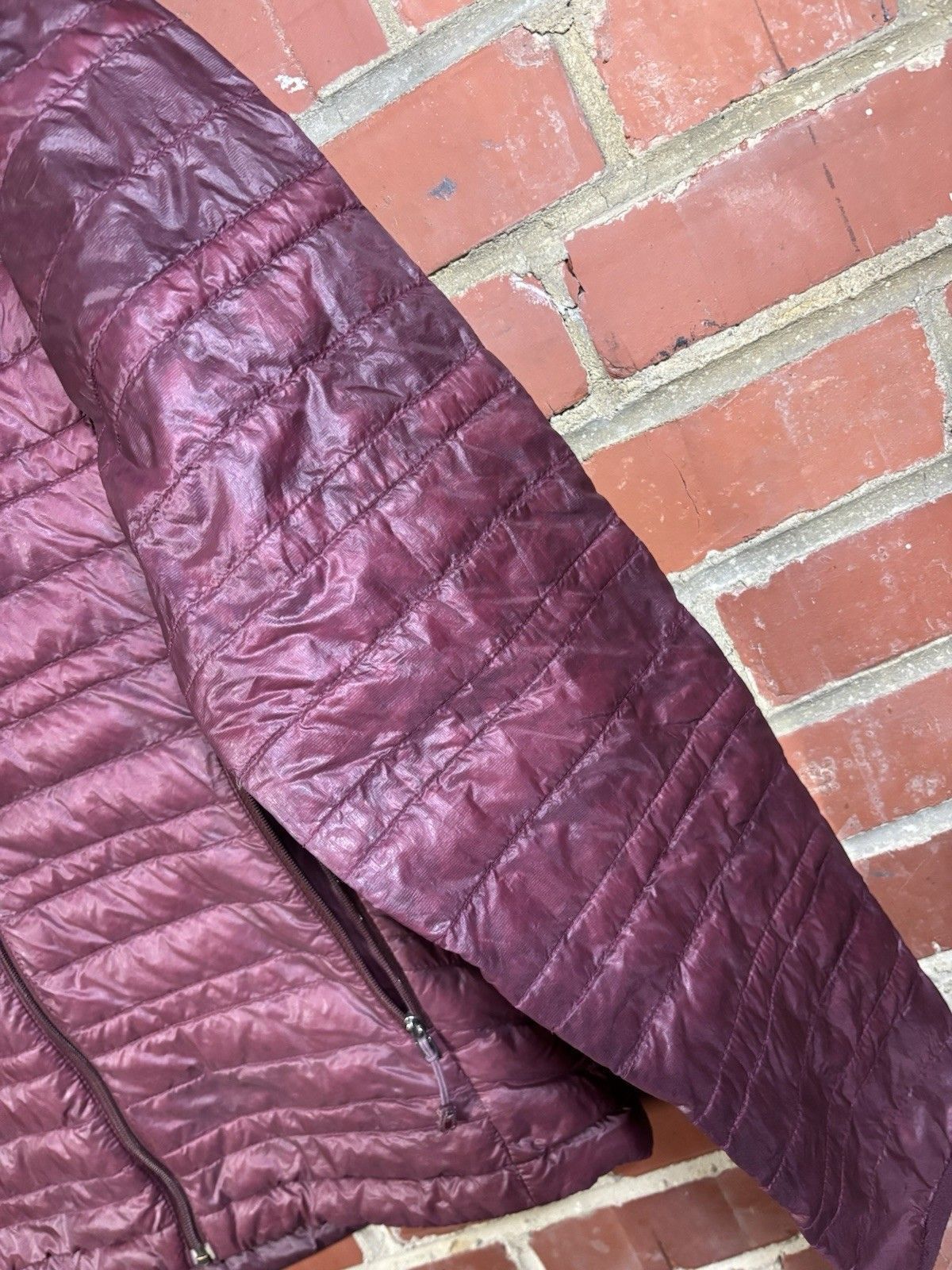 Patagonia Patagonia Packable Puffer Jacket Womens Small(?) With Flaws Size S / US 4 / IT 40 - 3 Thumbnail