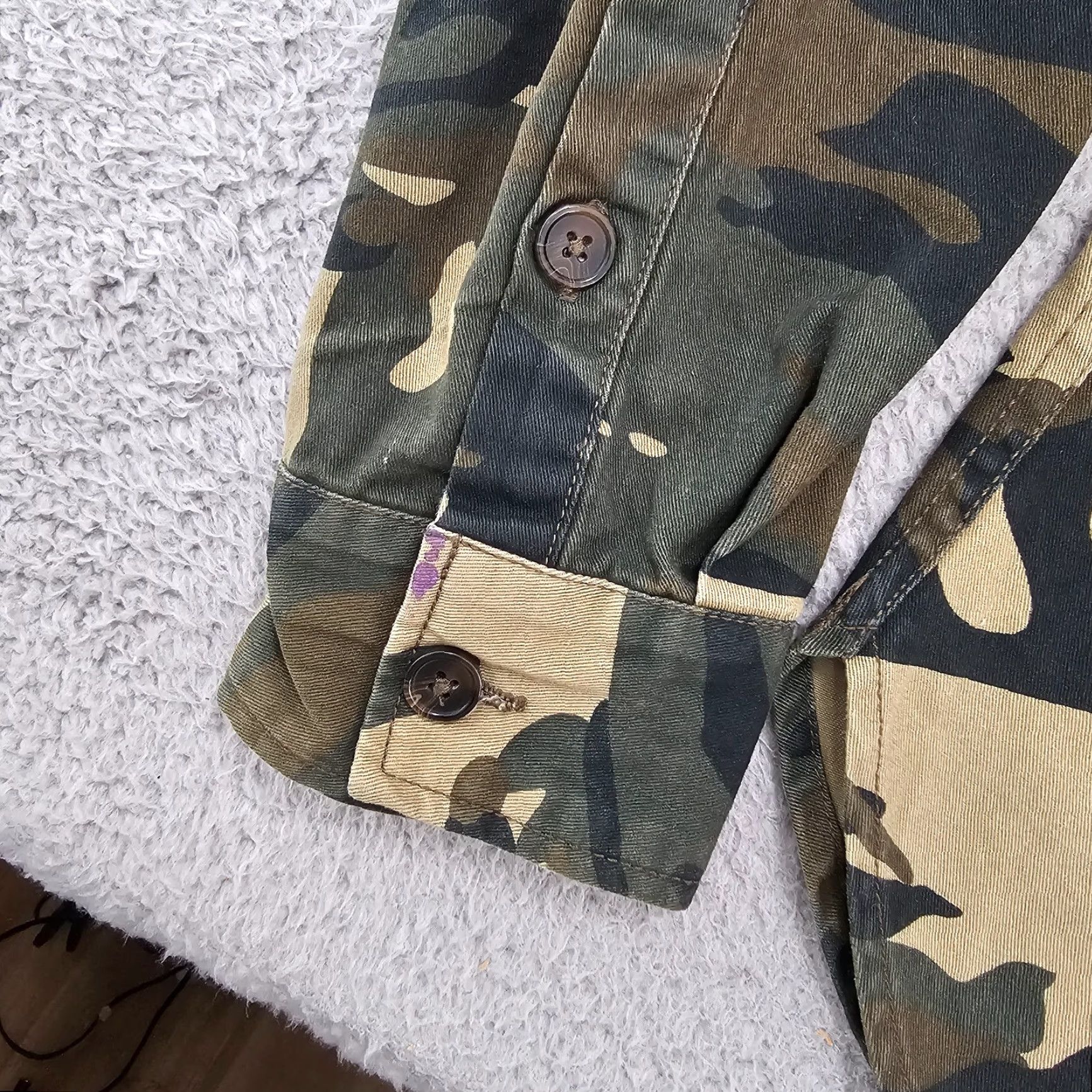 Forever 21 Foerver 21 Shirt Mens Size Medium Green Camo Shacket Button Up Hoodie Skate Surf Size US M / EU 48-50 / 2 - 4 Thumbnail