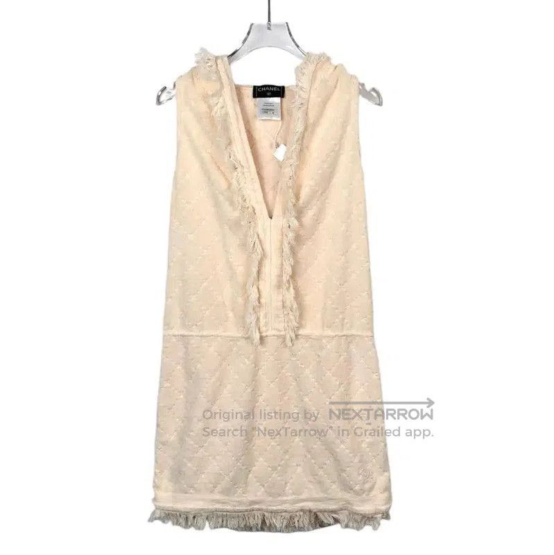 Chanel Chanel Beige Cotton Women's Dress XXS Size . Size XXS / US 00 / IT 34 - 1 Thumbnail