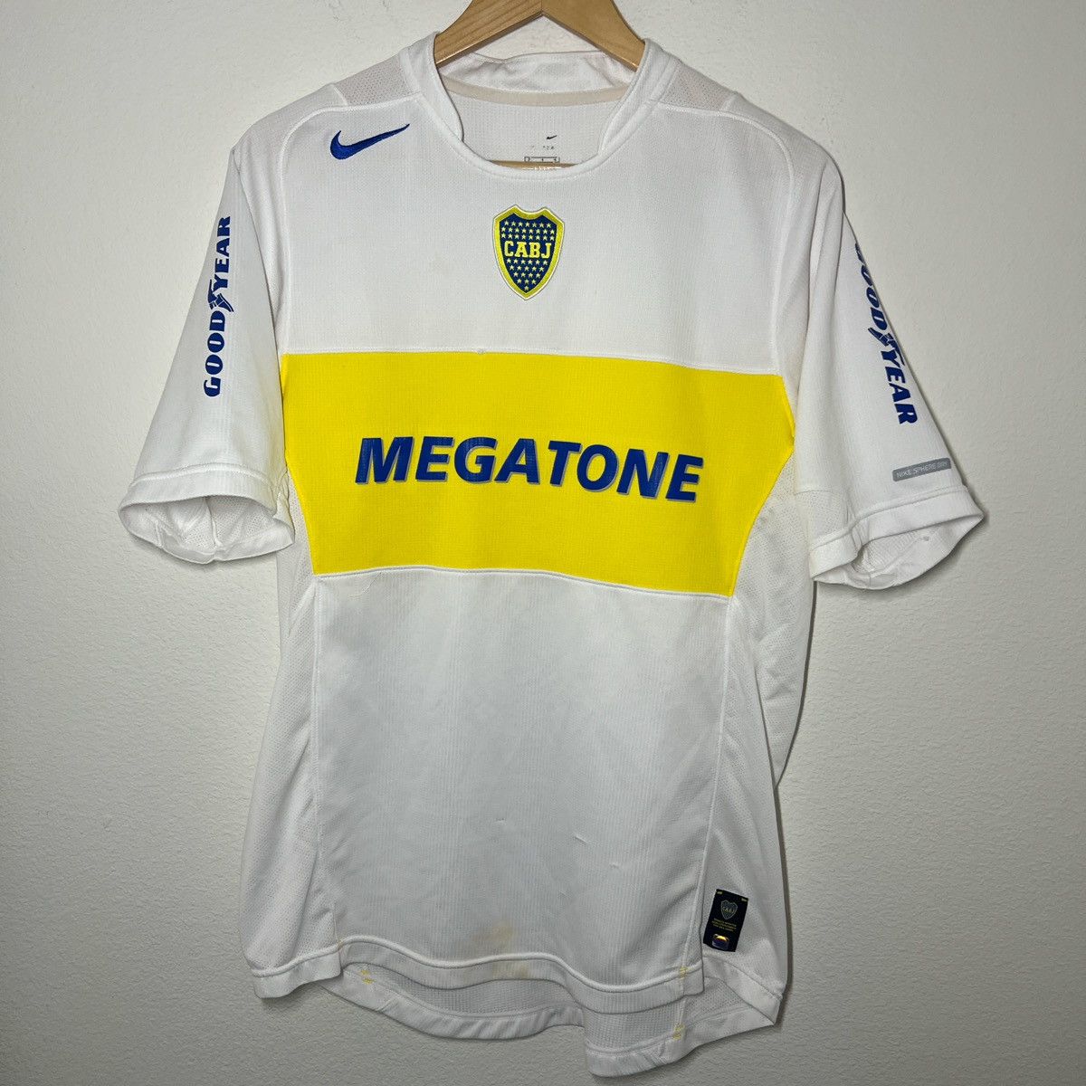 Nike Boca Juniors Martin Palermo 2005-2006 Away Jersey | Soccer Size US M / EU 48-50 / 2 - 1 Thumbnail