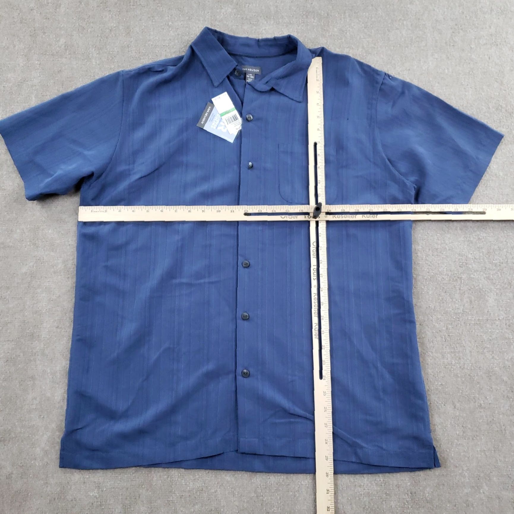 Van Heusen Van Heusen Shirt Mens Large Navy Air Sandwashed Classic Fit Short Sleeve Cooling Size US L / EU 52-54 / 3 - 2 Thumbnail